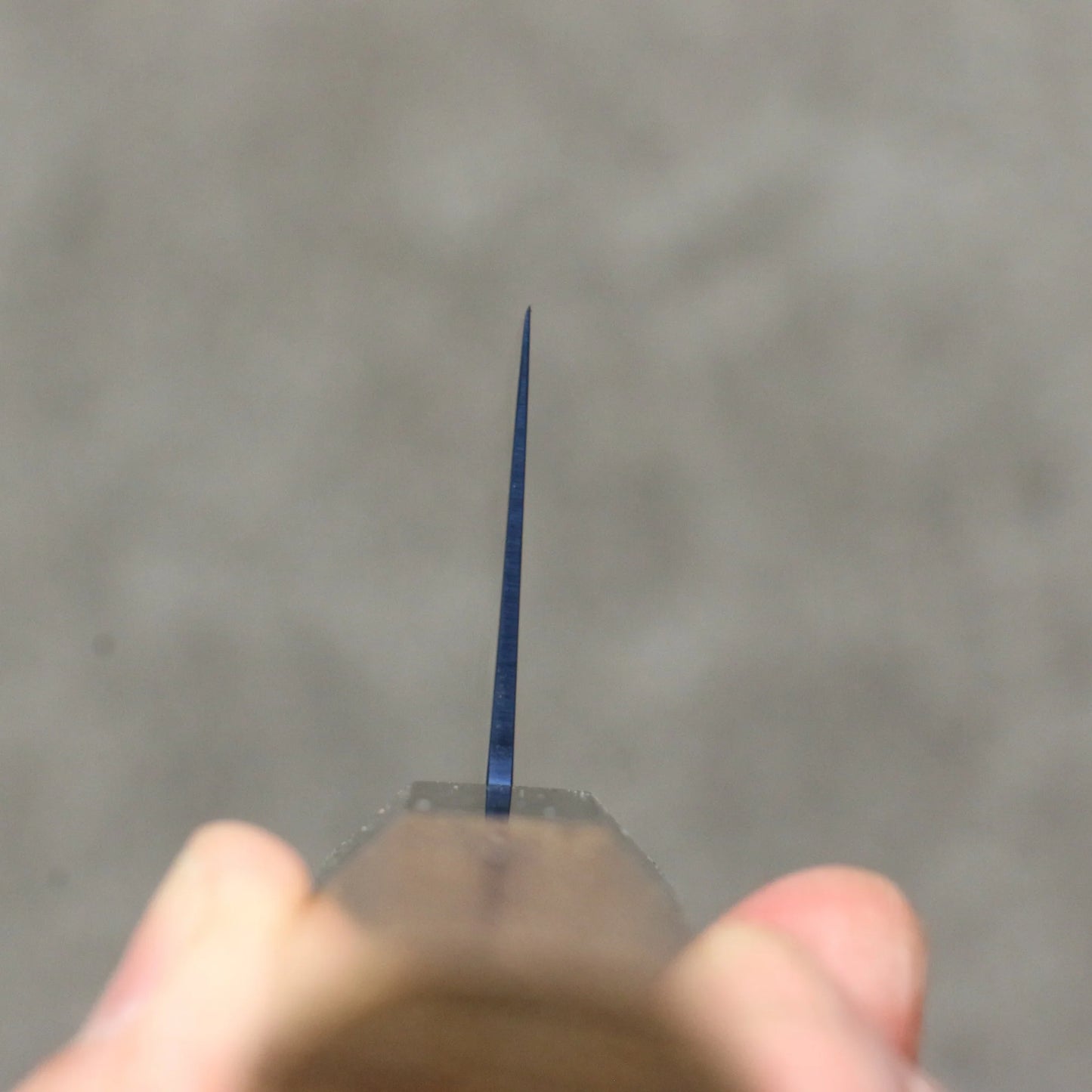 Free ship - Thương hiệu Seisuke SK-85 Thép mạ ion Kiritsuke Dao Santoku 180mm chuôi dao gỗ tếch (bọc: nhựa đen)