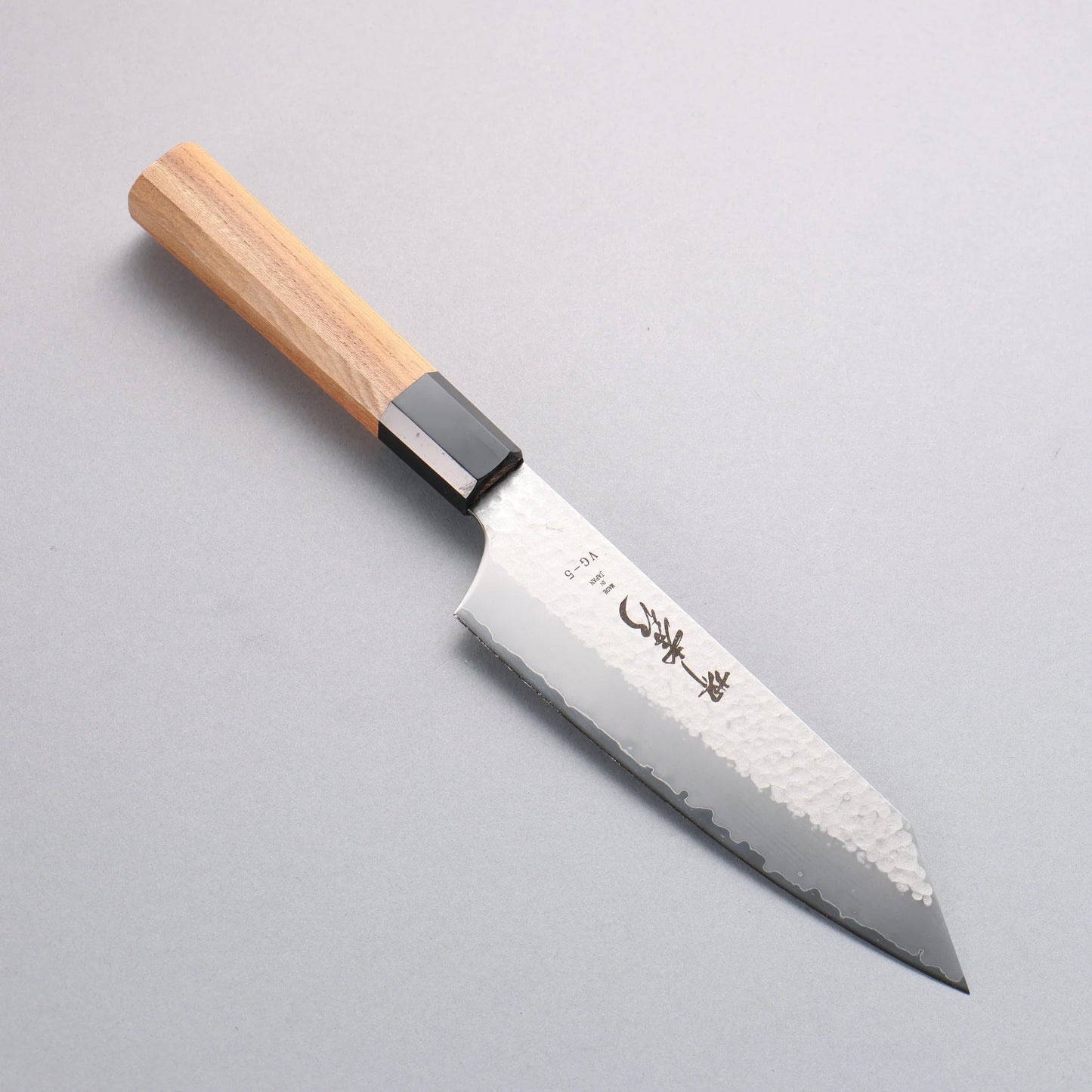 Thương hiệu Sakai Takayuki VG5 vân búa đục đặc biệt Rèn thủ công Dao đa năng Bunka 170mm chuôi dao Kataoka (mõm: nhựa đen)