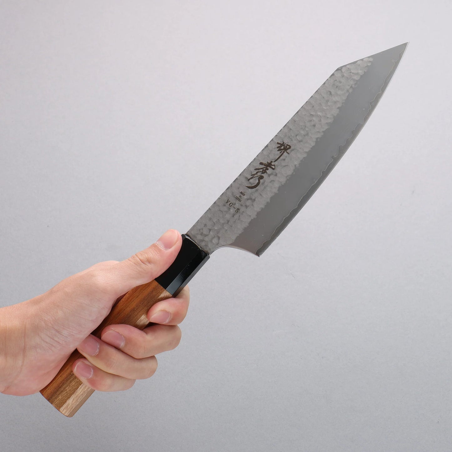 Thương hiệu Sakai Takayuki VG5 vân búa đục đặc biệt Rèn thủ công Dao đa năng Bunka 170mm chuôi dao Kataoka (mõm: nhựa đen)