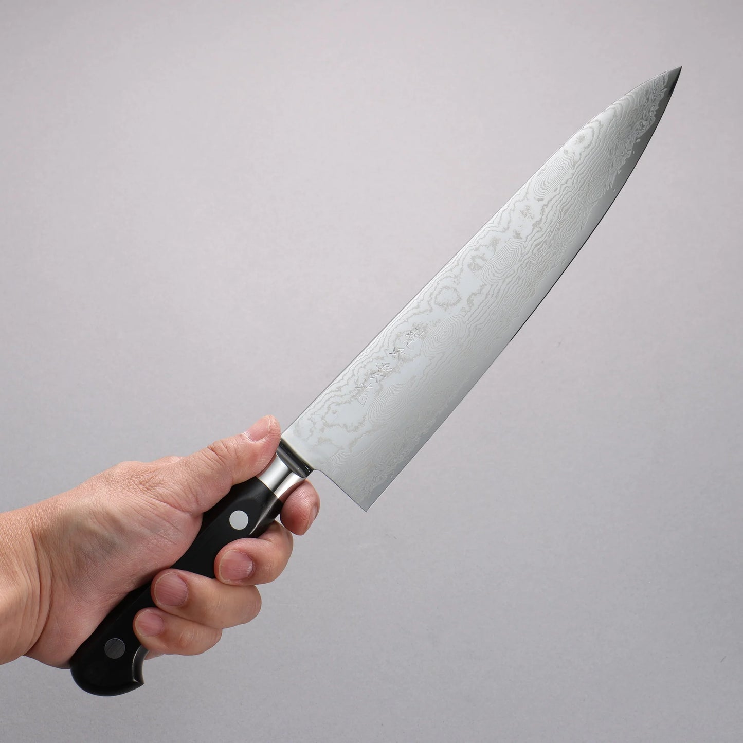 Thương hiệu Ryusen Bonten Unryu VG10 Thép Damascus 63 lớp Dao đa năng Gyuto 240mm chuôi dao gỗ Pakka đen