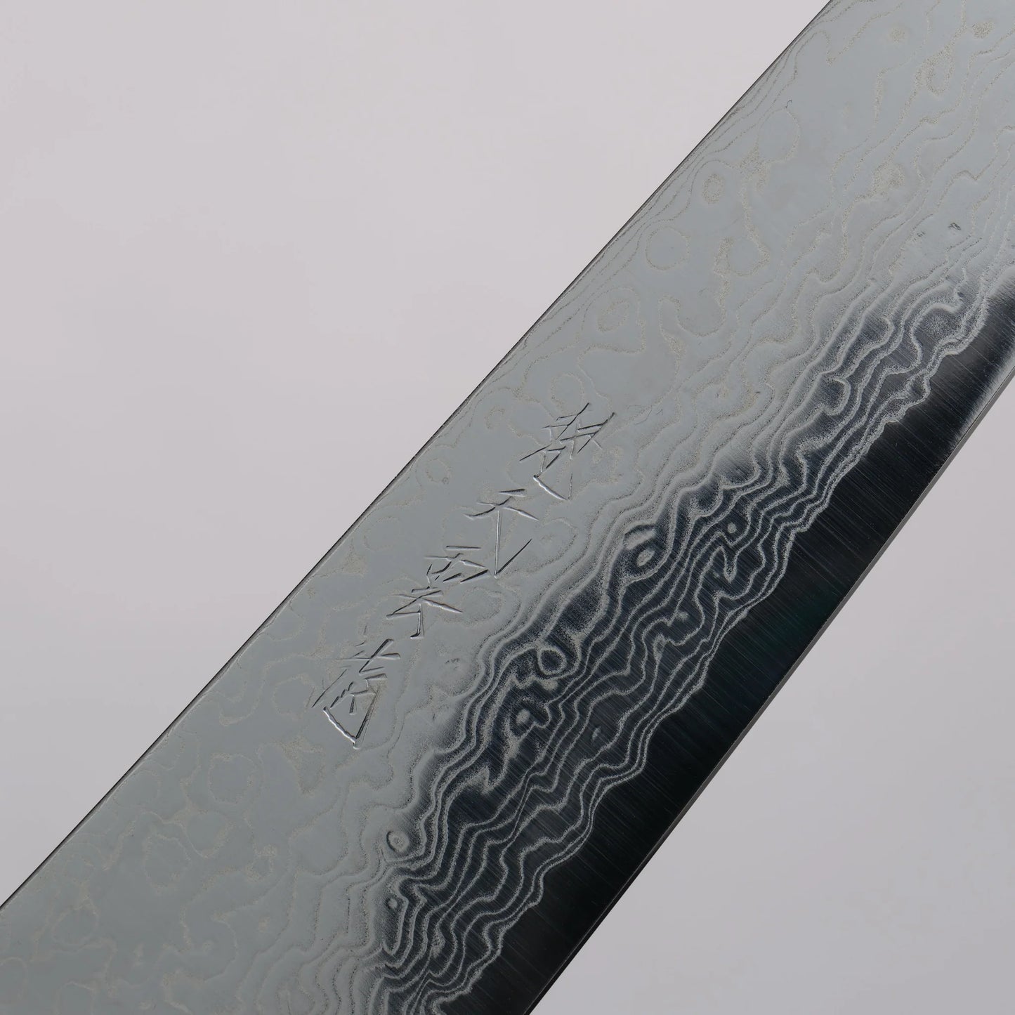 Thương hiệu Ryusen Bonten Unryu thép VG10 Thép Damascus 63 lớp Dao đa năng Gyuto 150mm chuôi dao gỗ Pakka đen