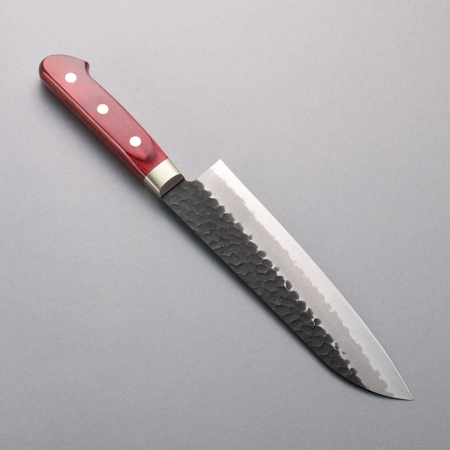 Thương hiệu Seisuke Thép siêu xanh vân búa dao rèn thủ công màu đen Dao đa năng Santoku 180mm chuôi dao gỗ ép đỏ