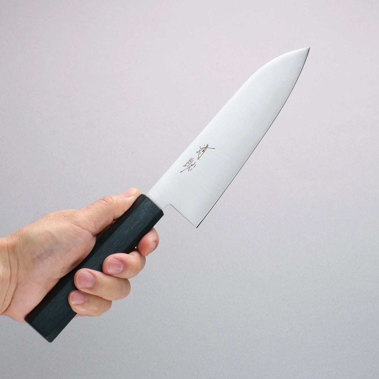 Thương hiệu Seisuke VG10 Dao đa năng Santoku 180mm chuôi dao gỗ sồi (nhuộm chàm)