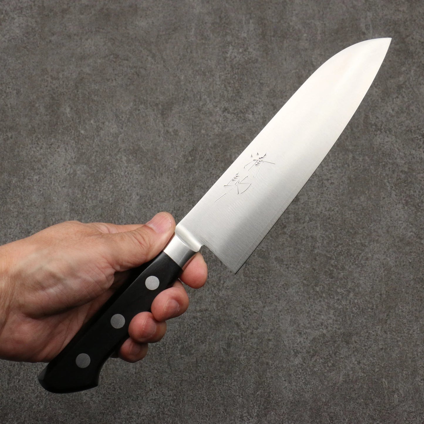 Thương hiệu Seisuke VG1 Dao đa năng Santoku 180mm chuôi dao gỗ Pakka đen