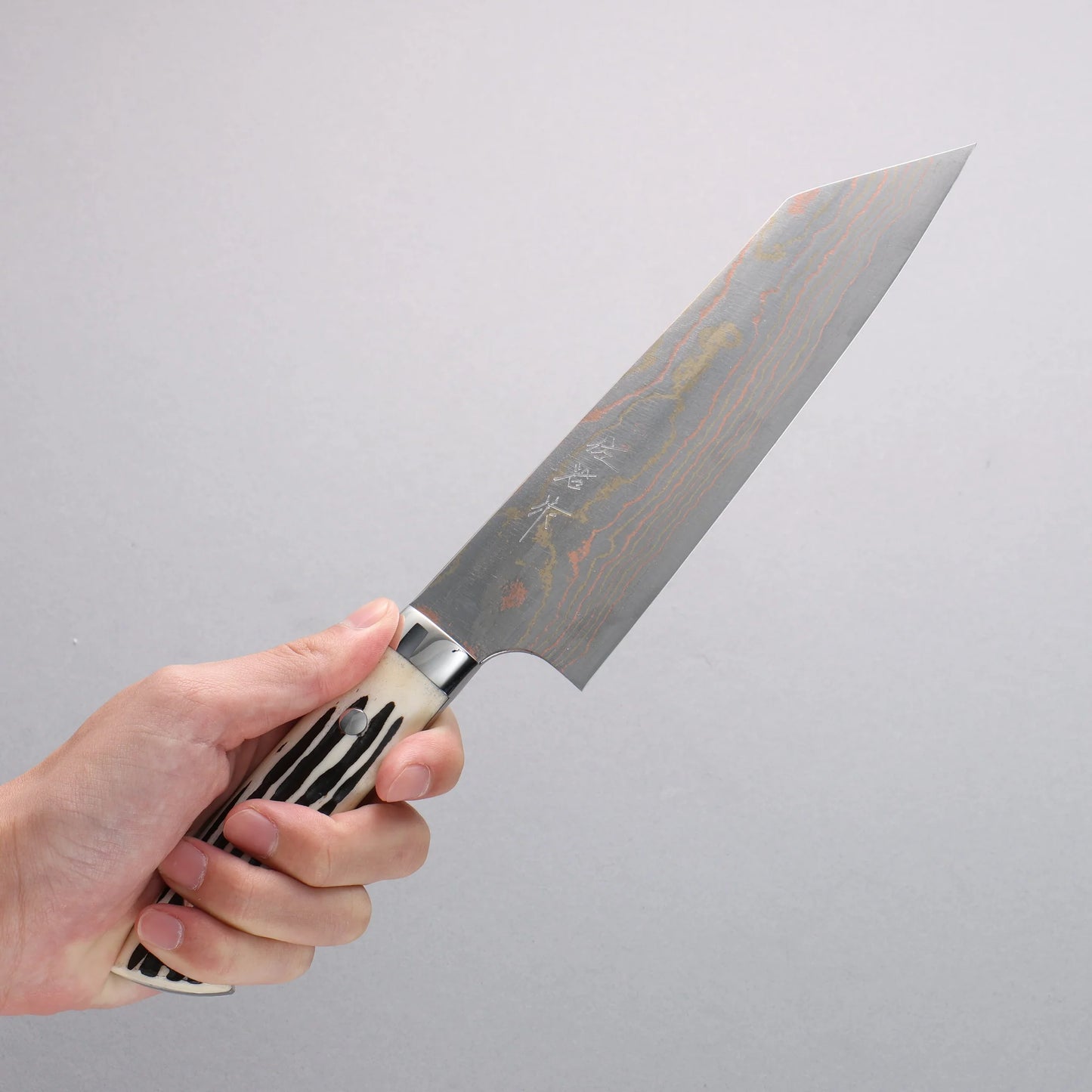 Thương hiệu Takeshi Saji Thép xanh No.2 Thép Damascus có màu Dao đa năng Bunka 180mm chuôi dao sừng nhung hươu trắng