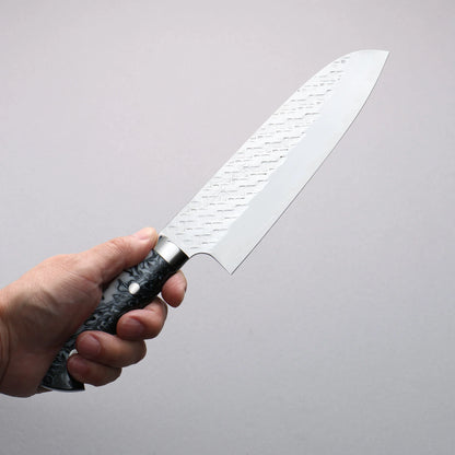 Thương hiệu Takeshi Saji Samurai vân búa đục đặc biệt Rèn thủ công Đánh bóng hoàn thiện Dao đa năng Santoku 180mm chuôi dao acrylic bằng đá cẩm thạch màu đen và trắng