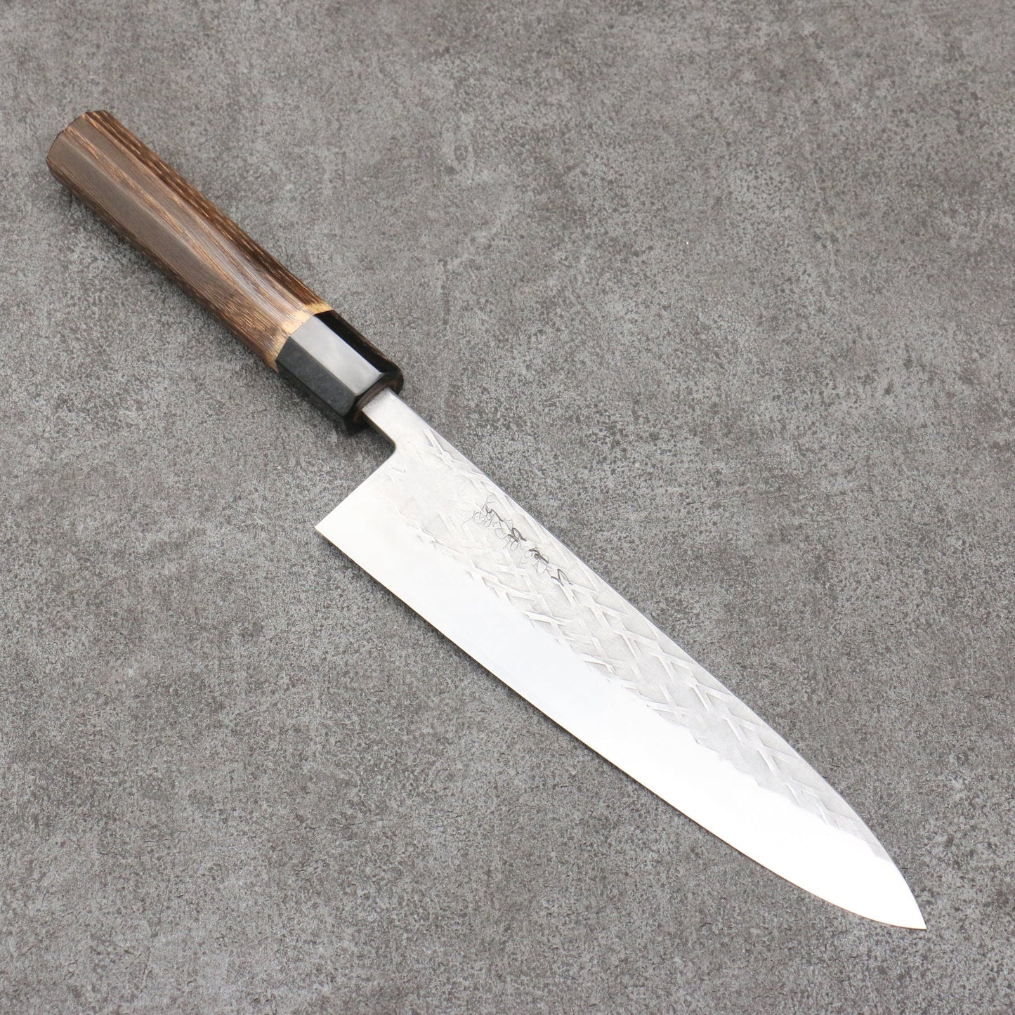 Tadafusa SLD Steel Hammer Gyuto Knife 210MM Grilled Walnut Handle タダフサ SLD鋼 鎚目 牛刀包丁 210MM 焼ウォルナット柄 Free ship - Dao đa năng Gyuto 210mm thương hiệu Tadafusa búa thép SLD dao rèn thủ công