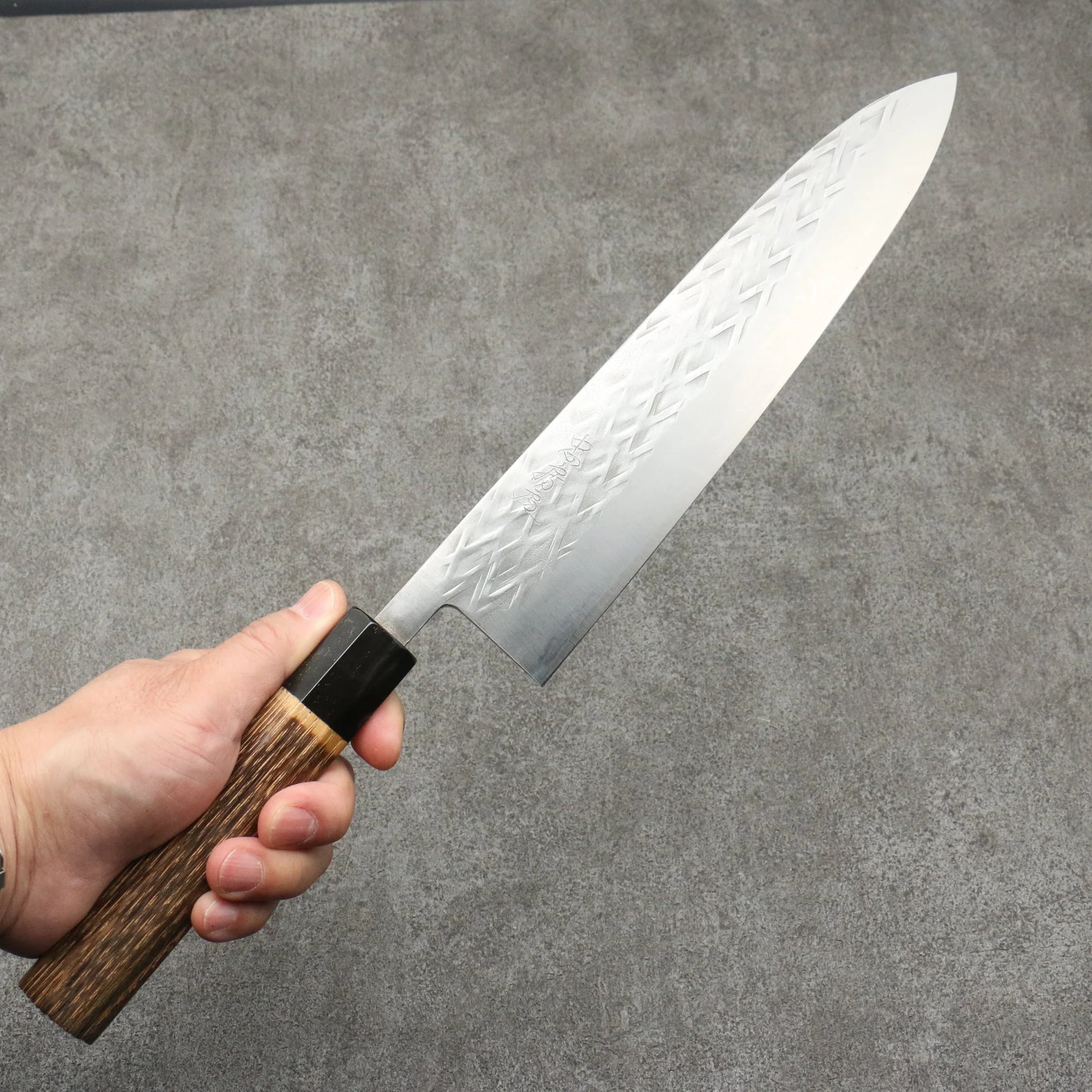 Tadafusa SLD Steel Hammer Gyuto Knife 240MM Grilled Walnut Handle タダフサ SLD鋼 鎚目 牛刀包丁 240MM 焼ウォルナット柄 Free ship - Dao đa năng Gyuto 240mm thương hiệu Tadafusa búa thép SLD dao rèn thủ công