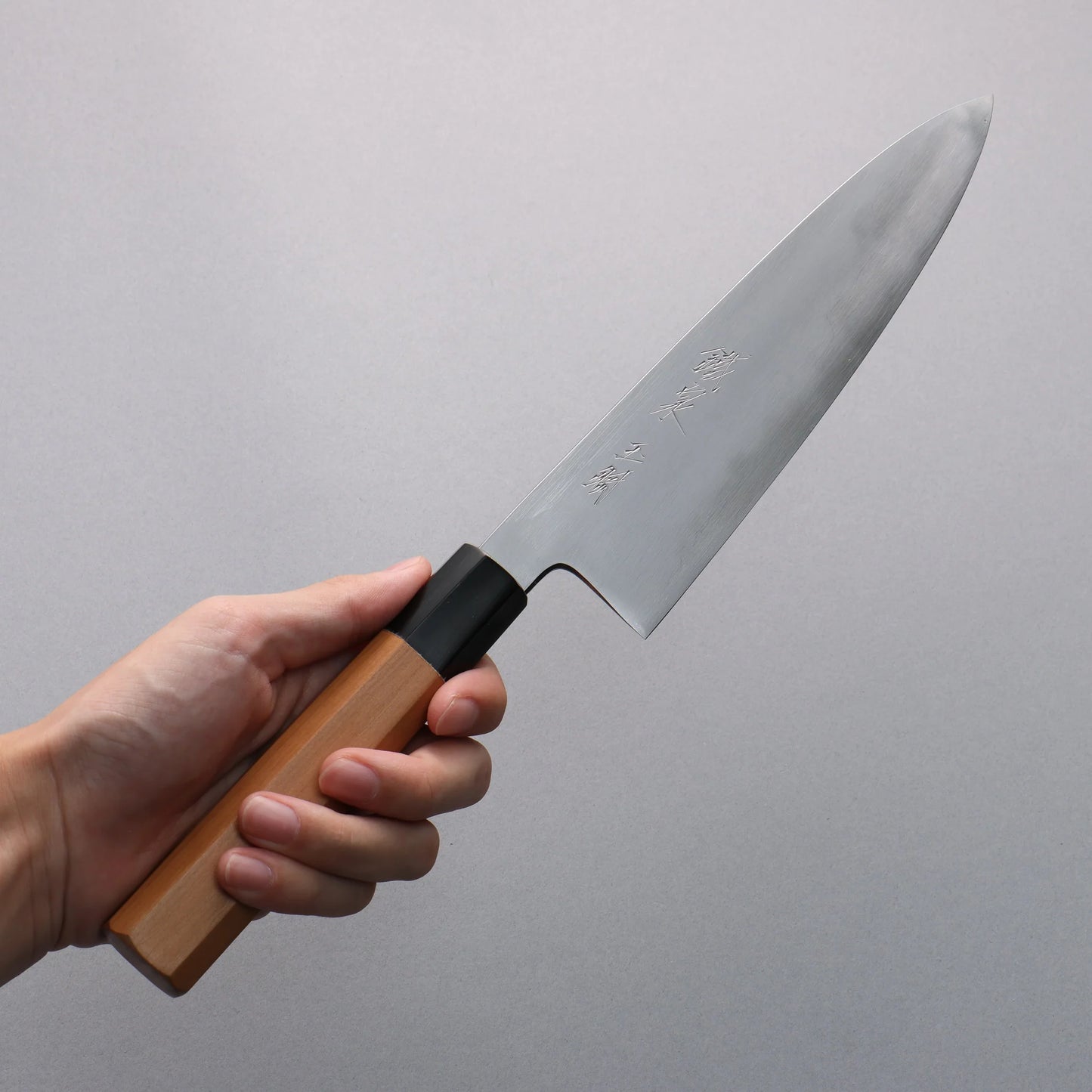 Thương hiệu Tessen by Tanaka Tamahagane Dao đa năng Gyuto 210mm chuôi dao gỗ hoa anh đào núi