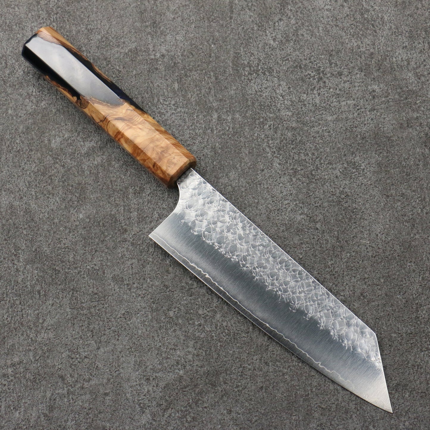 Free ship - Thương hiệu Yoshimi Kato Mizusurface SG2 Hammer Dao Bunka Knife 170mm chuôi dao hoa văn ô liu và nhựa