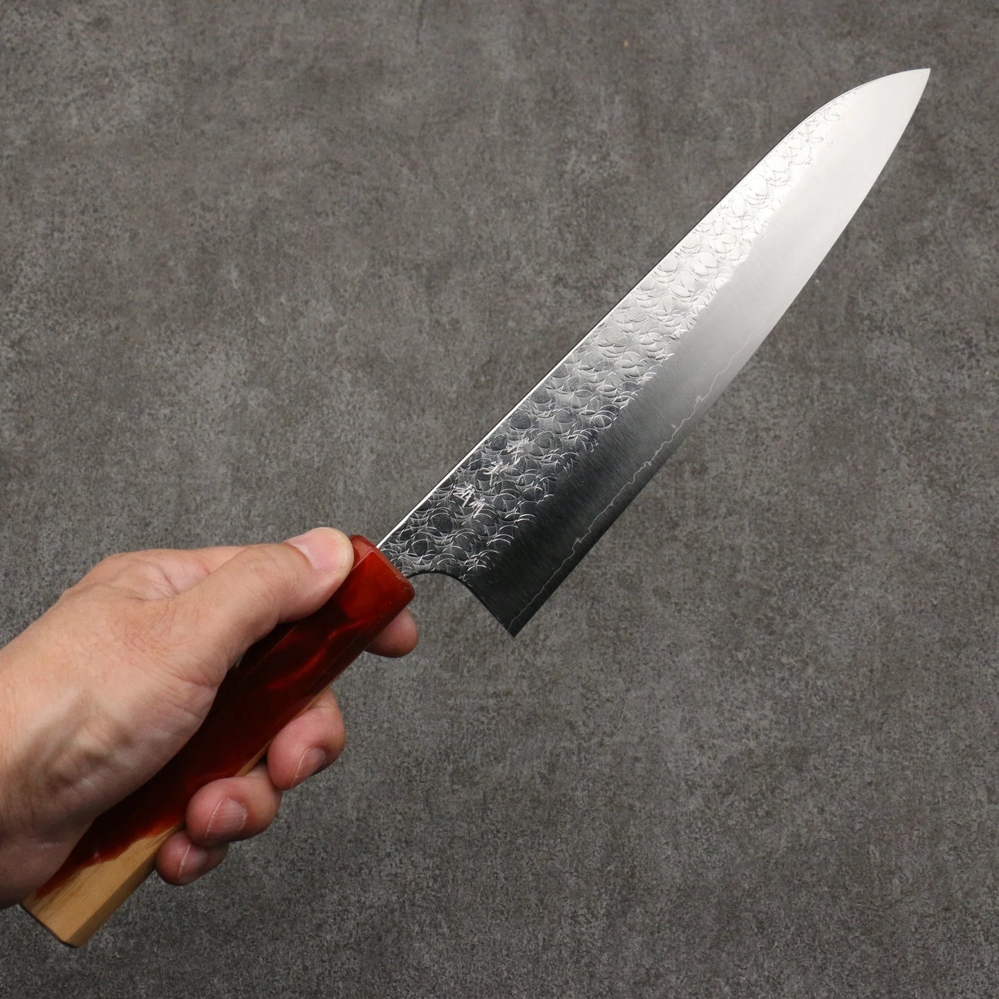 Thương hiệu Yoshimi Kato Mặt nước thép SG2 vân búa dao rèn thủ công Dao đa năng Gyuto 210mm chuôi dao gỗ ô liu và nhựa đỏ