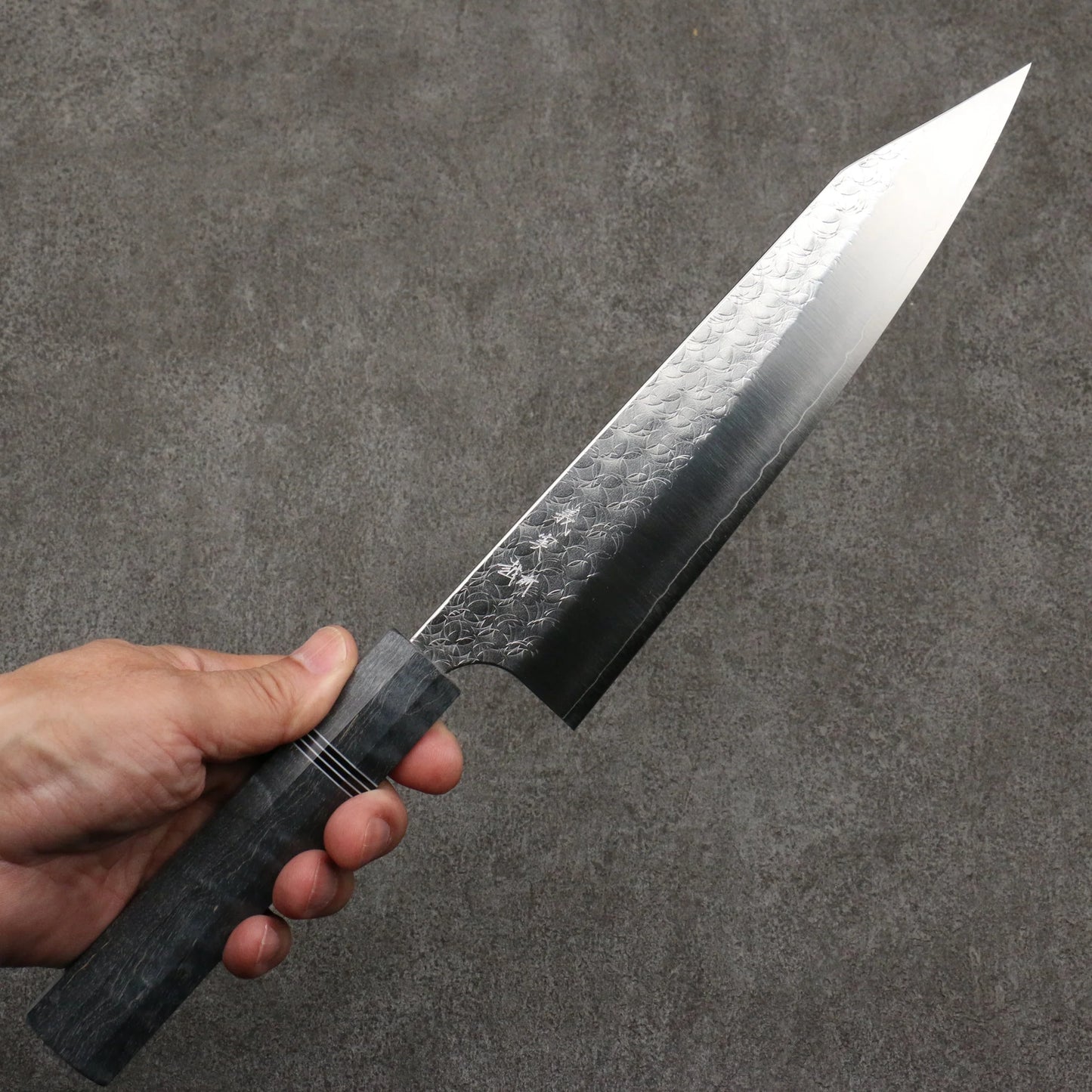 Thương hiệu Yoshimi Kato Mặt nước thép SG2 vân búa dao rèn thủ công Dao đa năng Kiritsuke Gyuto 210mm chuôi dao gỗ ổn định màu xám (vòng đen trắng)