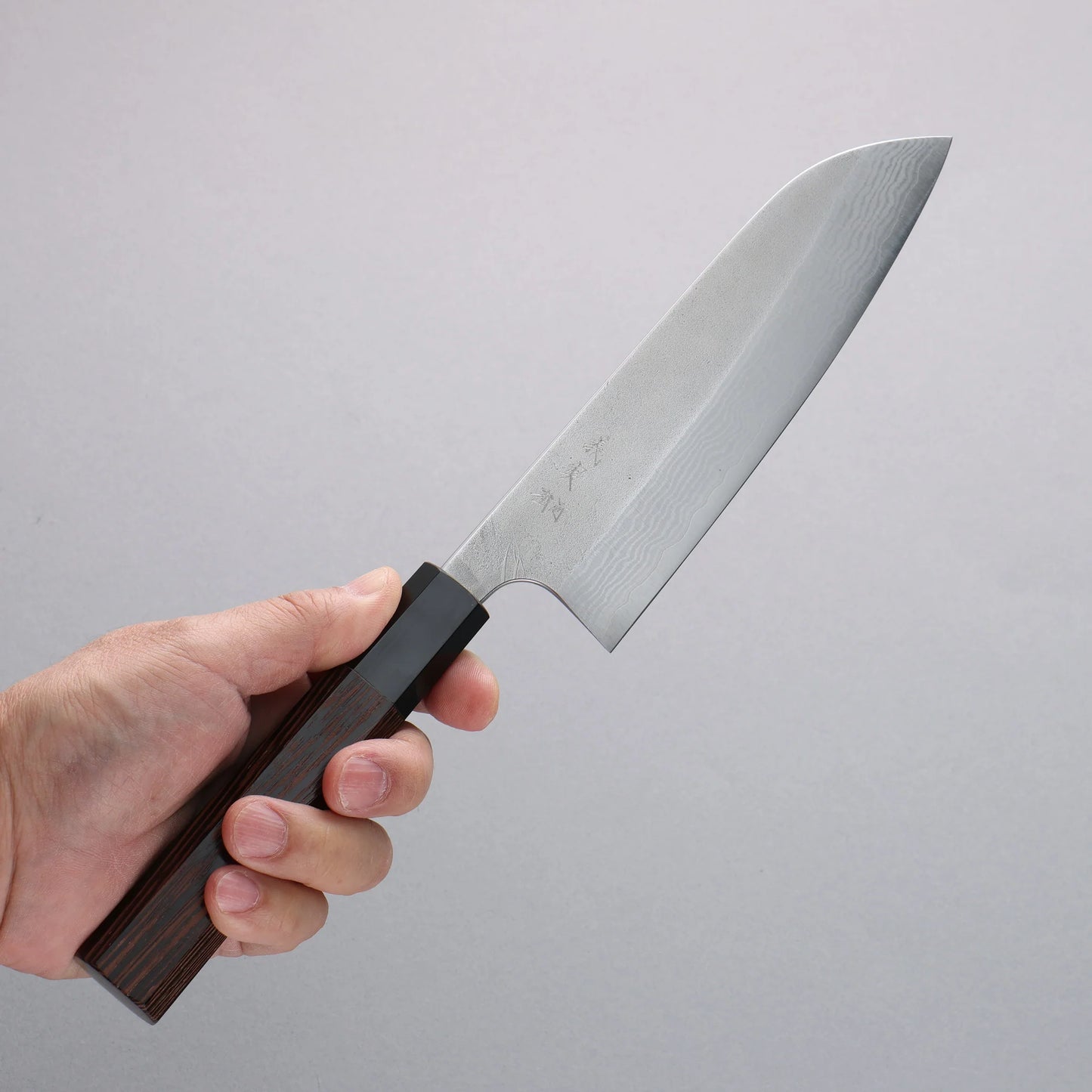 Thương hiệu Yoshimi Kato VG10 Kỹ nghệ truyền thống Nhật Nashiji Thép Damascus Dao đa năng Santoku 170mm chuôi dao gỗ Wenge