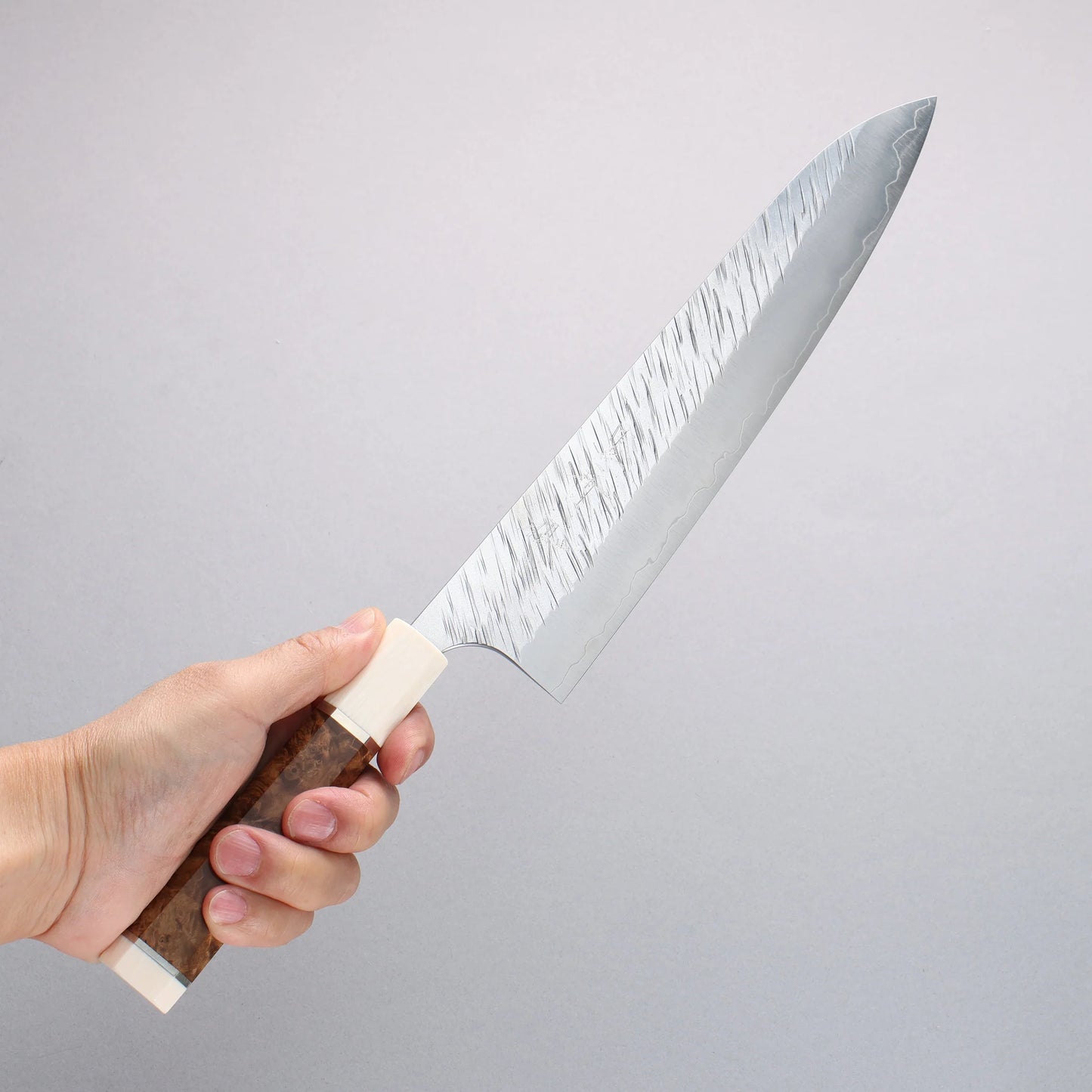 Thương hiệu Yu Kurosaki Thần gió Fujin SG2 vân búa đục đặc biệt Rèn thủ công Dao đa năng Santoku 240mm chuôi dao mộc qua (cả hai bánh: màu trắng)