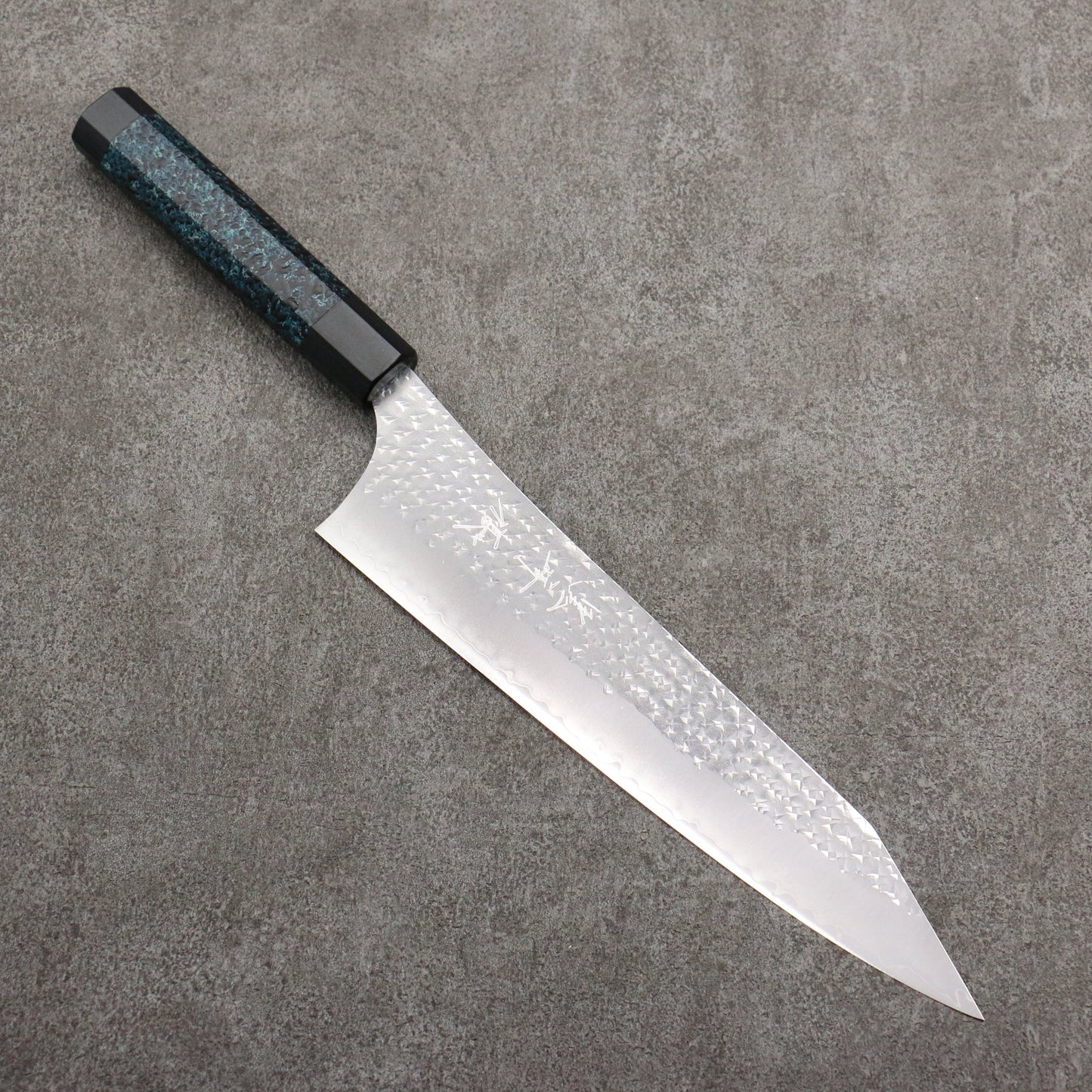 Thương hiệu Yu Kurosaki Senkou Surudo Rantenme thép SG2 vân búa dao rèn thủ công Dao đa năng Gyuto 240mm chuôi dao hoa văn sơn mài chàm tenmoku có kèm bao dao