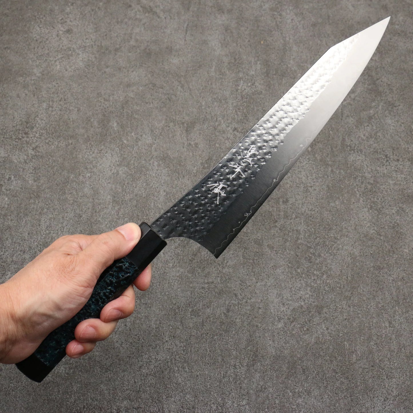 Thương hiệu Yu Kurosaki Senkou Surudo Rantenme thép SG2 vân búa dao rèn thủ công Dao đa năng Gyuto 240mm chuôi dao hoa văn sơn mài chàm tenmoku có kèm bao dao