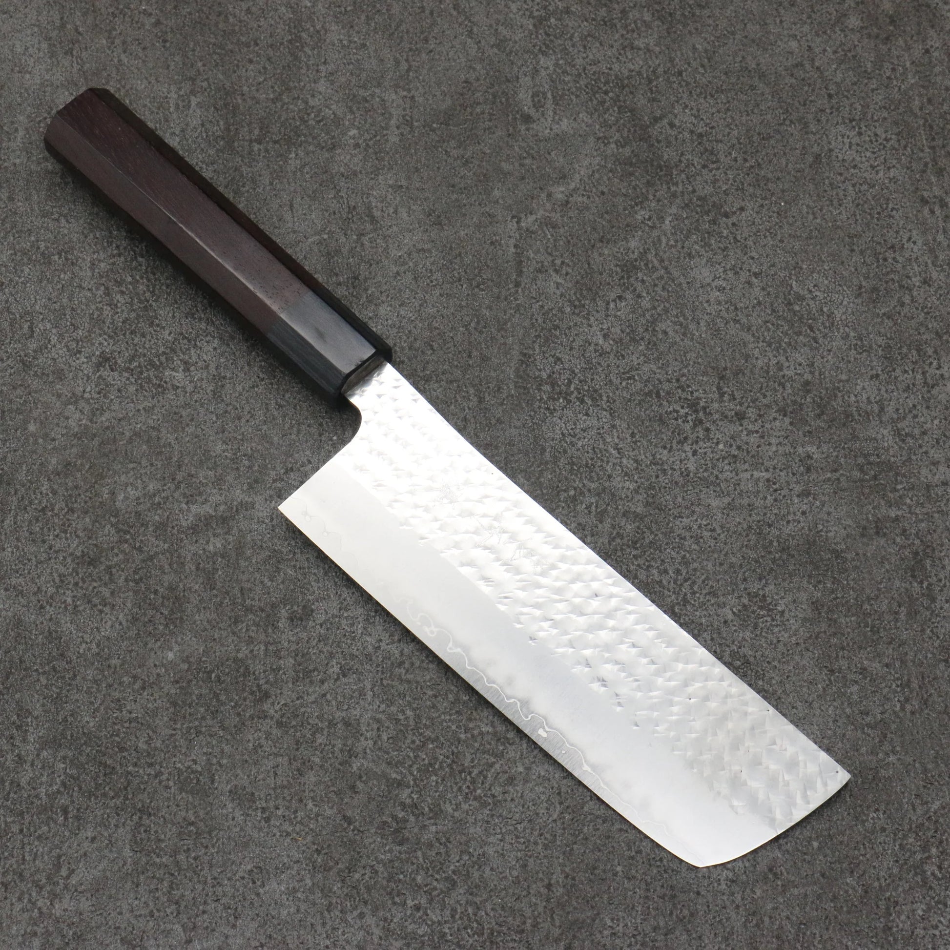 Yu Kurosaki Senkou Sharp SG2 Hammered Nakiri Knife 165MM Rosewood (Muzzle: Black Plywood) Handle 黒崎 優 閃光 鋭 SG2 鎚目 菜切包丁 165MM 紫檀 (口輪：黒合板)柄 Free ship - Thương hiệu Yu Kurosaki Ánh Sáng Senko EI SG2 Rèn thủ công Dao thái rau chuyên dụng Nakiri 165mm