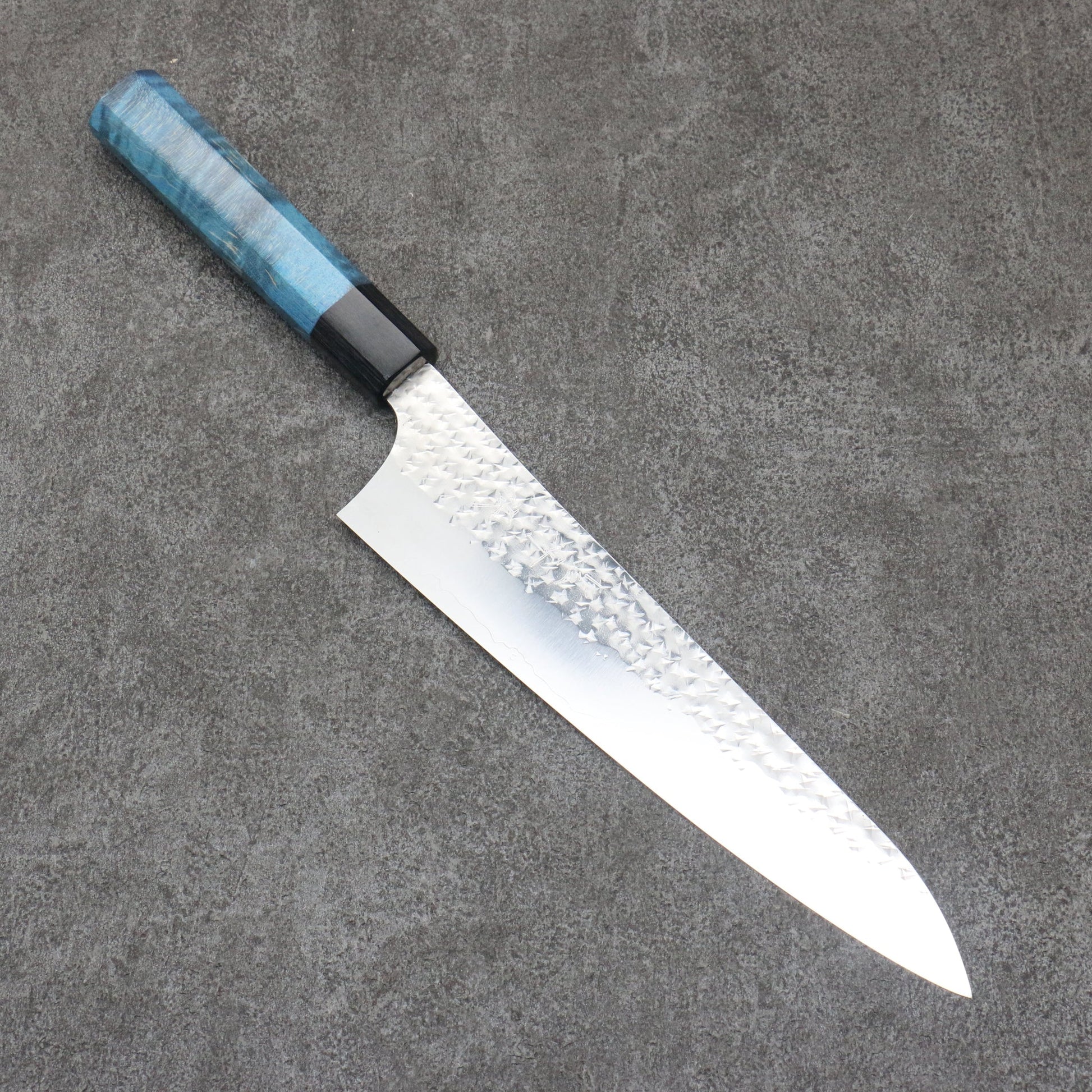 Yu Kurosaki Senkoryu SG2 Hammer Gyuto Knife 210MM Blue Stabilized Wood (Muzzle: Black) Handle 黒崎 優 閃光流 SG2 鎚目 牛刀包丁 210MM 青スタビライズドウッド (口輪:黒)柄 Free ship - Thương hiệu Yu Kurosaki SG2 Rèn thủ công Dao đa năng Gyuto 210mm