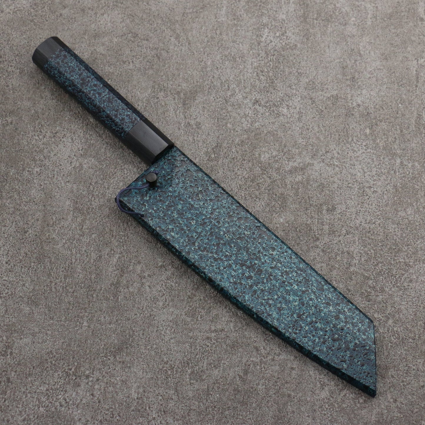 Thương hiệu Yu Kurosaki Senkou Ryu thép SG2 vân búa dao rèn thủ công Dao đa năng Santoku 170mm chuôi dao hoa văn sơn mài chàm tenmoku có kèm bao dao