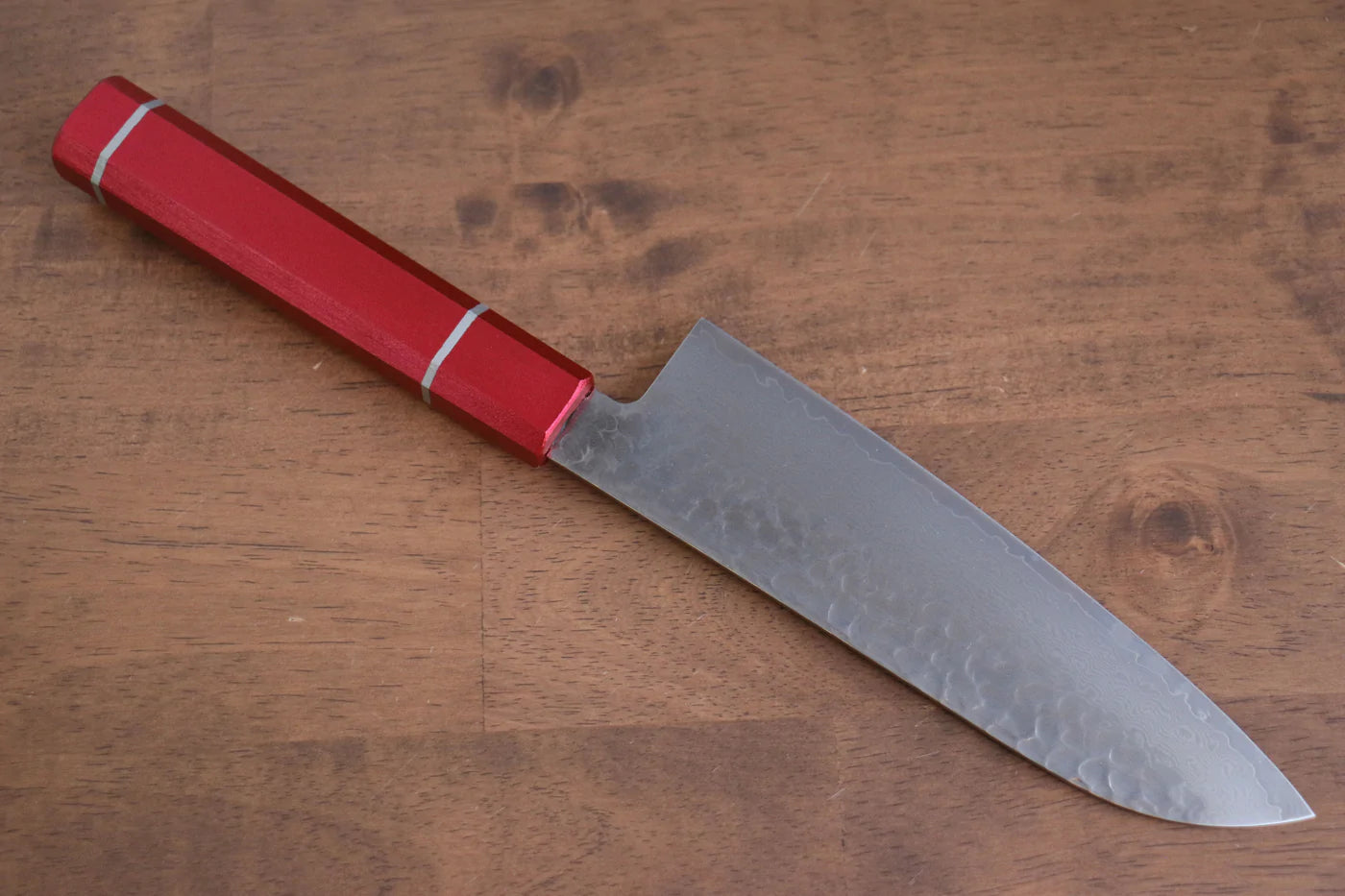 Marke Sakai Takayuki VG10 33-lagiger Damaststahl Santoku-Mehrzweckmesser Japanisches Messer 170 mm lackierter Eichengriff (Kouseki)