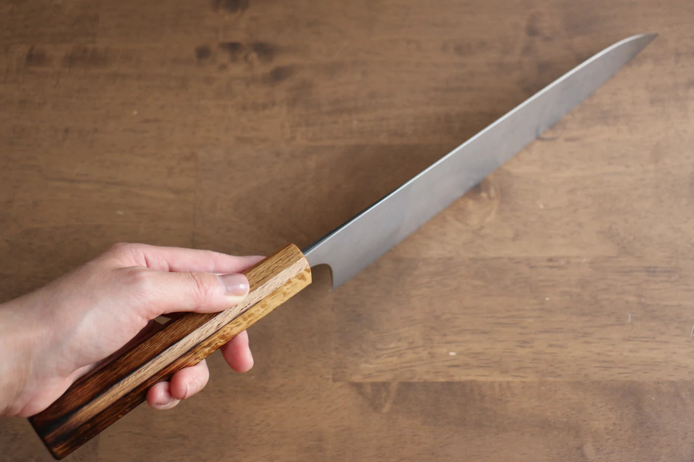 Thương hiệu Katsushige Anryu VG10 Đánh bóng Thép Damascus Dao đa năng Gyuto dao Nhật 240mm chuôi dao gỗ Sồi