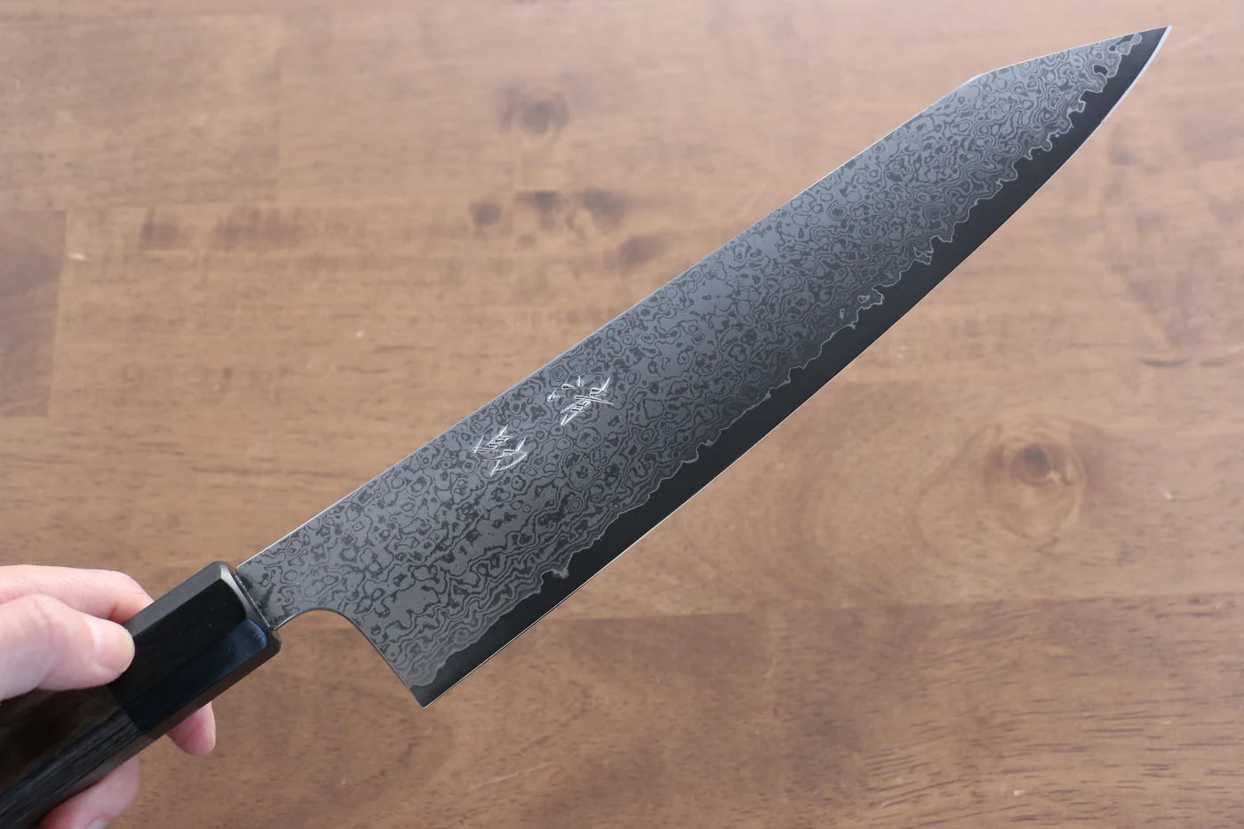 Hochwertiges japanisches Messer - Seisuke Mehrzweckmesser Gyuto Damaststahl 33 Lagen VG10 240mm