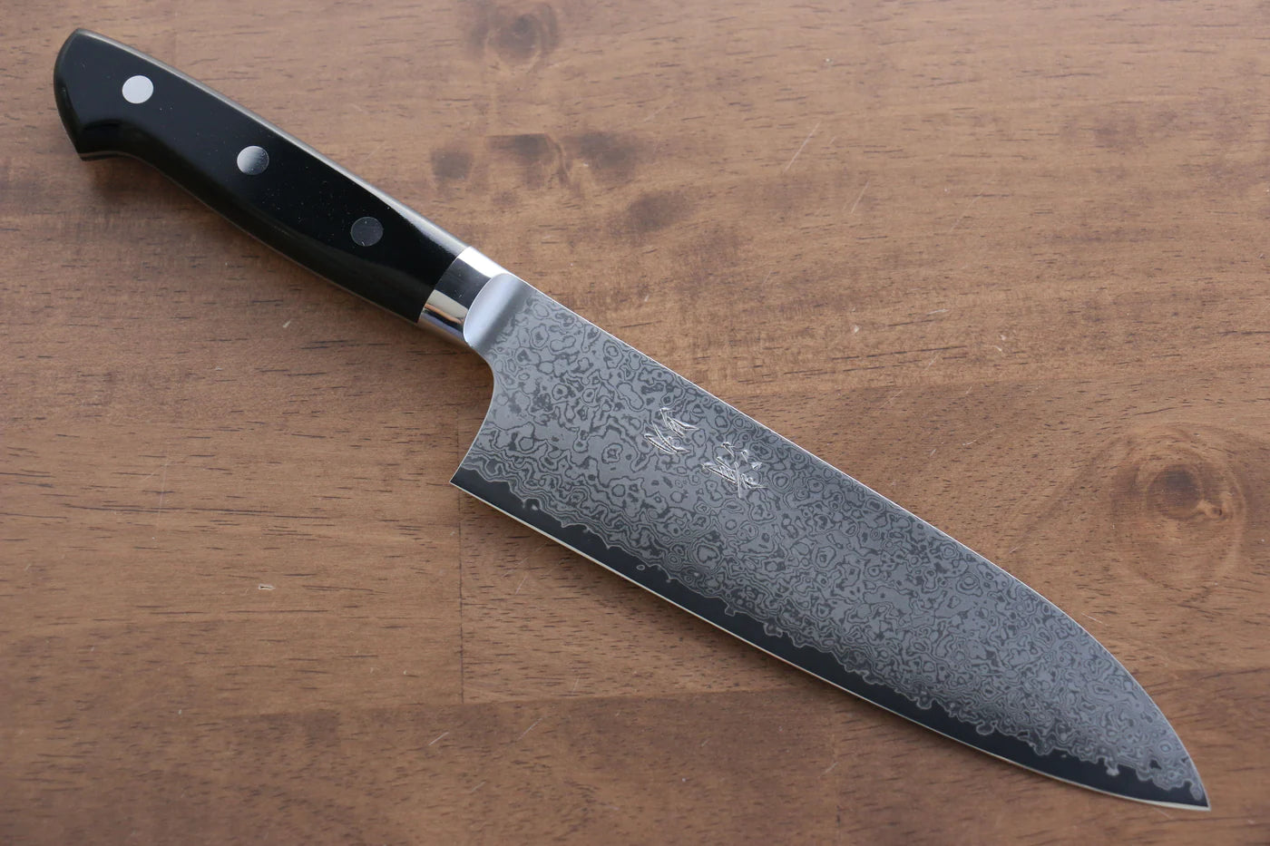 Hochwertiges japanisches Messer – Seisuke Santoku-Mehrzweckmesser Damaststahl Vg10 33 Lagen Santoku-Mehrzweckmesser 170 mm