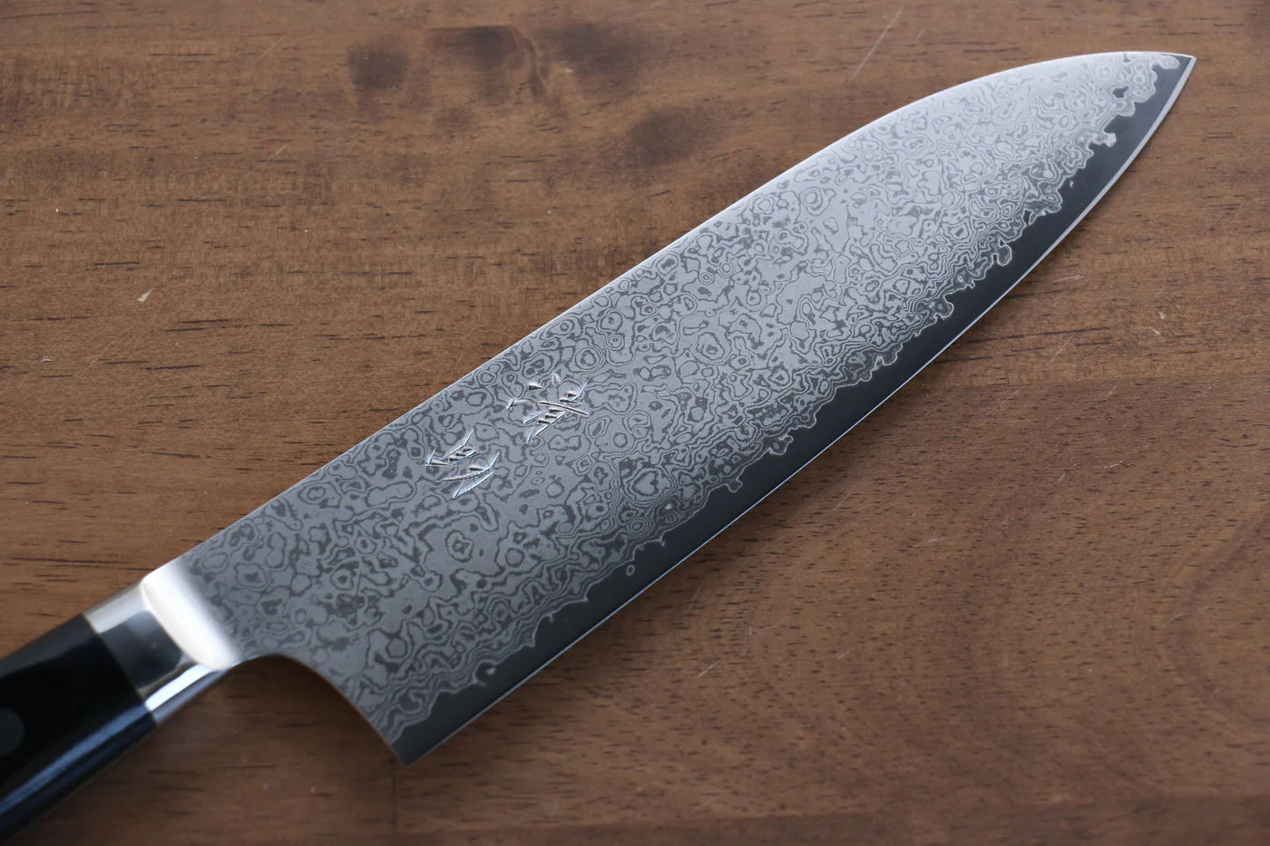 Hochwertiges japanisches Messer – Seisuke Santoku-Mehrzweckmesser Damaststahl Vg10 33 Lagen Santoku-Mehrzweckmesser 170 mm