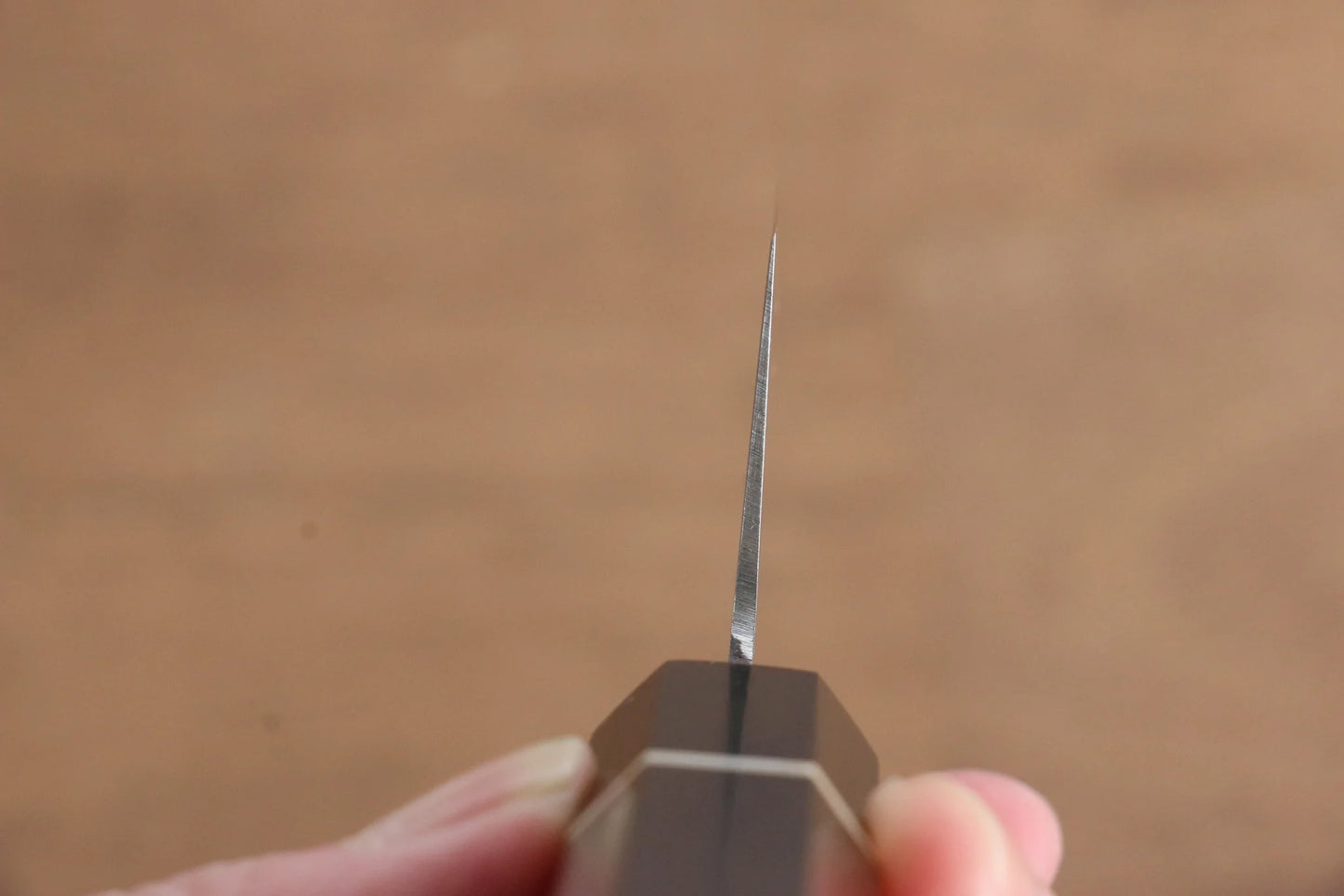 Hochwertiges japanisches Messer – Seisuke Mehrzweckmesser Molybdänstahl (MOL) 210 mm