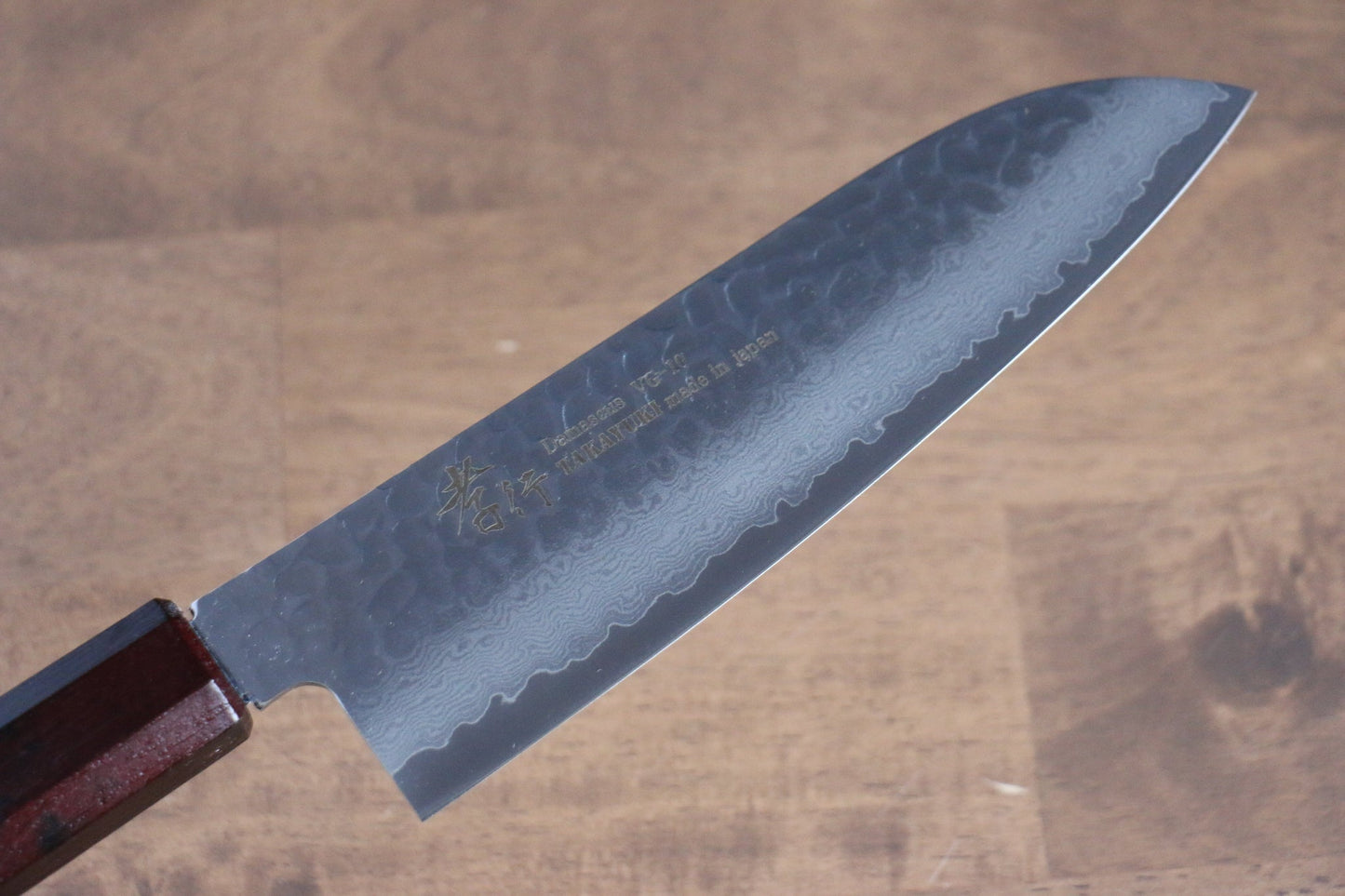 Thương hiệu Sakai Takayuki Thất sắc VG10 33 lớp  Dao đa năng Santoku dao Nhật 180mm chuôi dao nhựa ABS (Màu mai rùa đỏ)