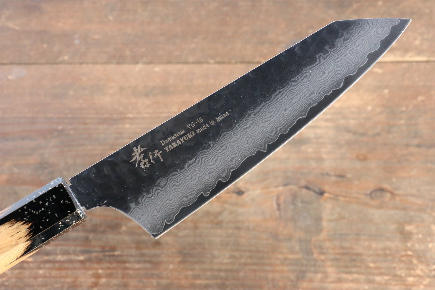 Sakai Takayuki VG10 33 Layer Damascus Kengata Santoku Japanese Knife 160mm with Live oak Lacquered (Kokushin) Handle - Japanny - Best Japanese Knife