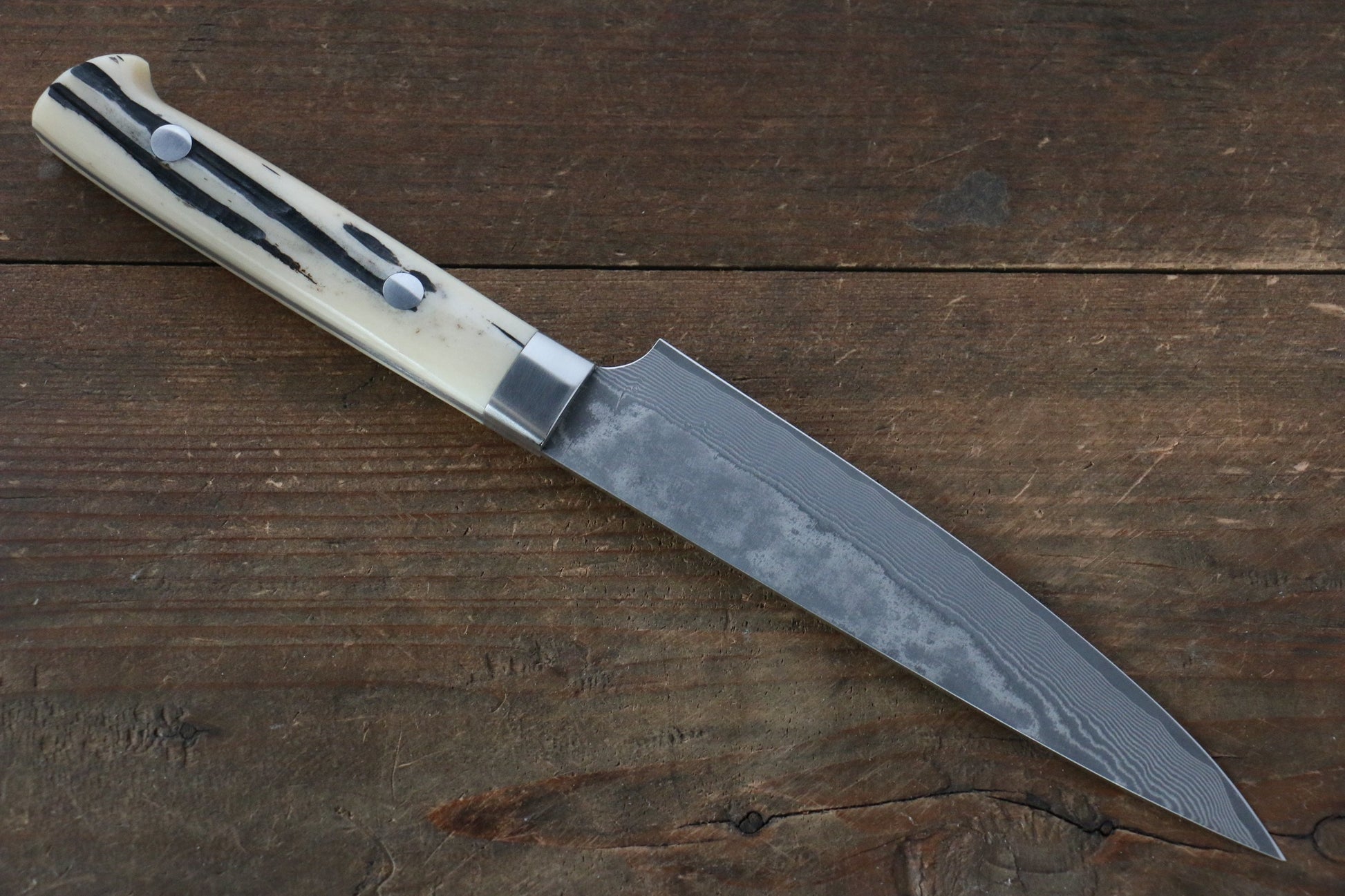 Takeshi Saji VG10 Black Damascus Petty-Utility Japanese Knife 135mm with Cow Bone  Handle - Japanny - Best Japanese Knife