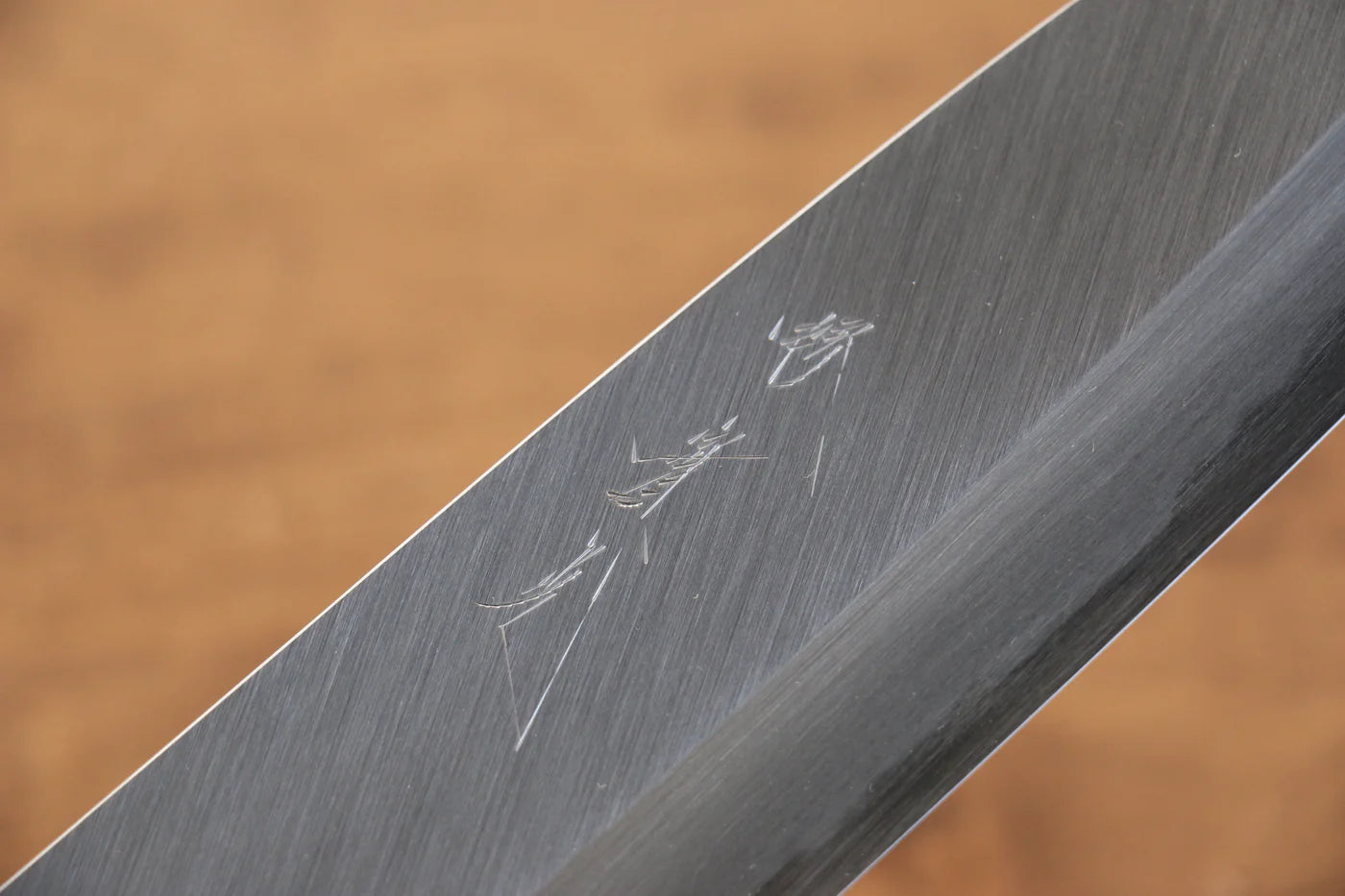 Jikko Marke Nr. 2 Santoku-Mehrzweckmesser aus weißem Stahl, japanisches Messer, 180 mm, Magnolienholz, Messergriff
