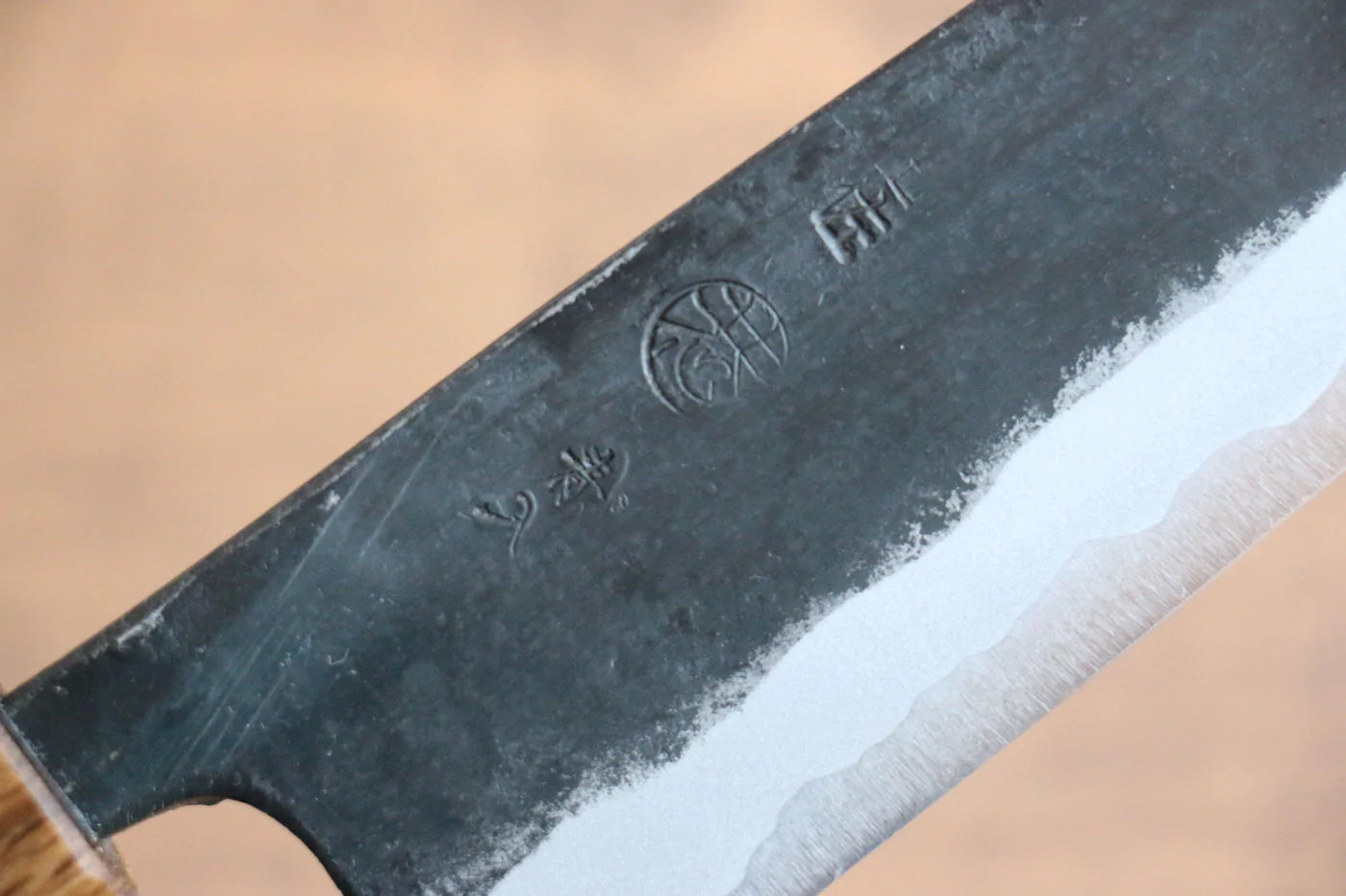 Thương hiệu Kyohei  Shindo Thép xanh  Đen Dao đa năng Santoku dao Nhật 170mm gỗ Sồi sơn màiChuôi dao