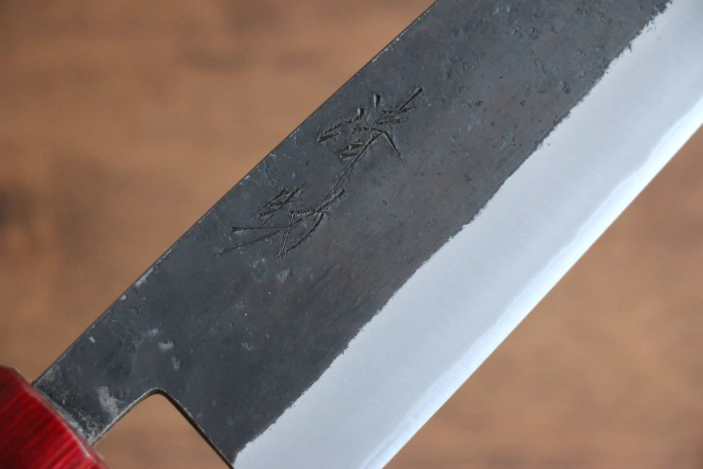 Free ship - Thương hiệu Seisuke Kurumi Thép xanh Kurouchi Dao đa năng Santoku dao Nhật 165mm chuôi dao gỗ cây óc chó (có vòng đỏ ở cả hai mặt)