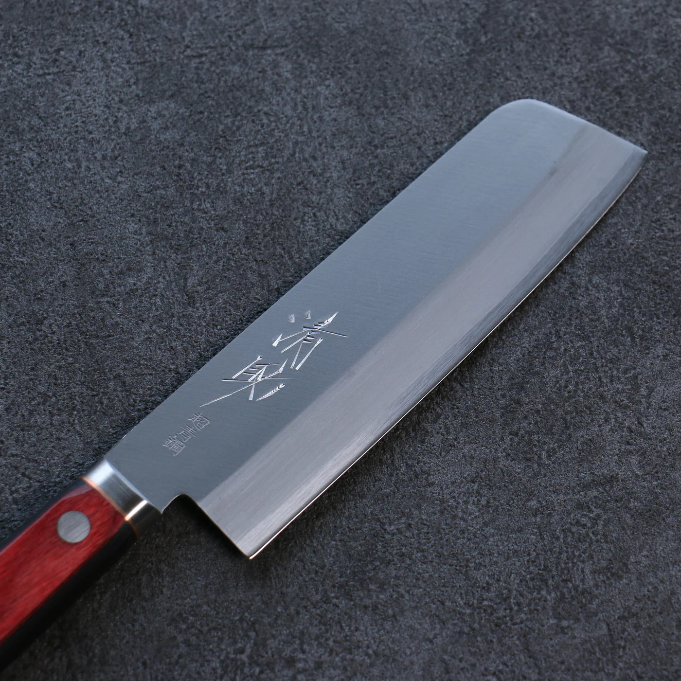 Usuba-Obst- und Gemüse-Spezialmesser, Marke Seisuke, superblauer Stahl, polierte Oberfläche, 160 mm japanisches Messer, roter und schwarzer Sperrholzgriff
