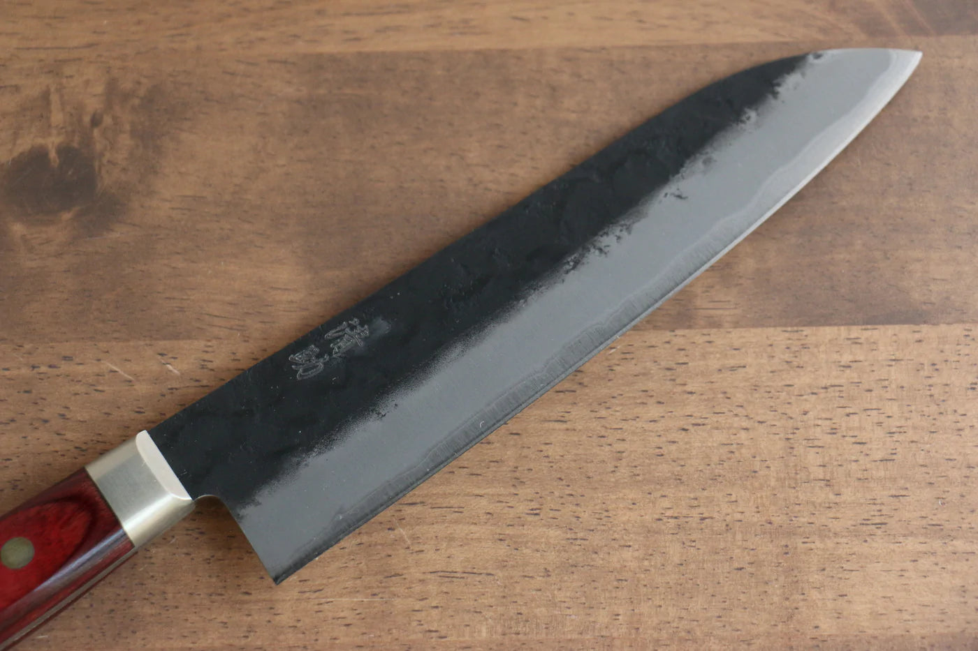 Marke Seisuke Kuronashi Ultragrüner Stahl Traditionelle japanische Technologie Nashiji Kurouchi Mehrzweckmesser Japanisches Santokumesser 180 mm Griff aus rotem Sperrholz