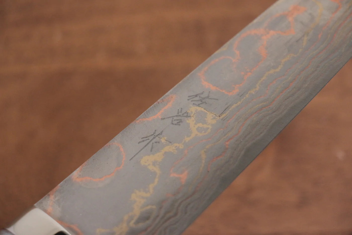 Thương hiệu Takeshi Saji Thép xanh No.2 Thép Damascus có màu  Dao đa năng Gyuto dao Nhật 180mm chuôi dao làm từ xương bò trắng