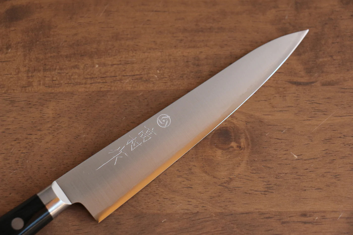 Takamura Marke VG10 Migaki kleines Allzweckmesser Petty japanisches Messer 150 mm schwarzer Pakka-Holzgriff