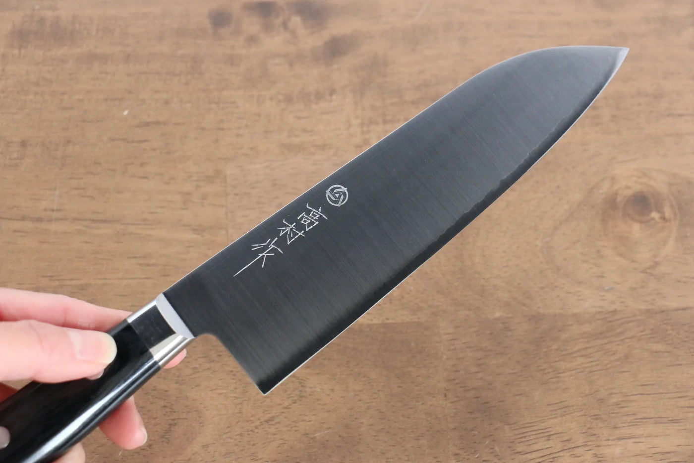 Free ship - Thương hiệu Takamura Knives VG10 Dao đa năng Santoku dao Nhật 170mm Tay cầm bằng gỗ Pakka đen