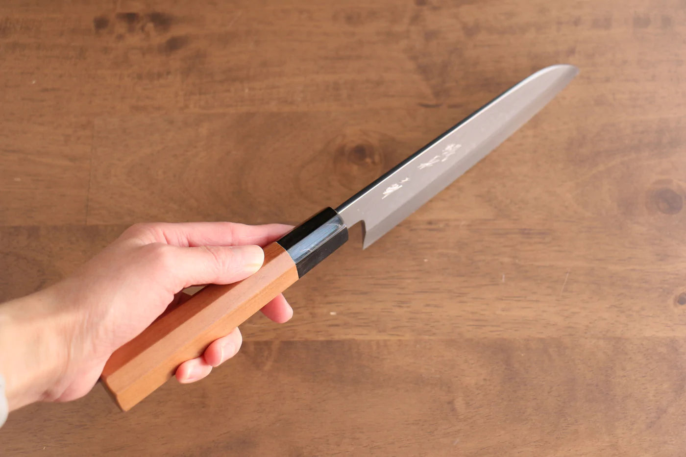 Marke Tessen von Yamatsuka Tamahagane Damaststahl Mehrzweckmesser Santoku japanisches Messer 165 mm