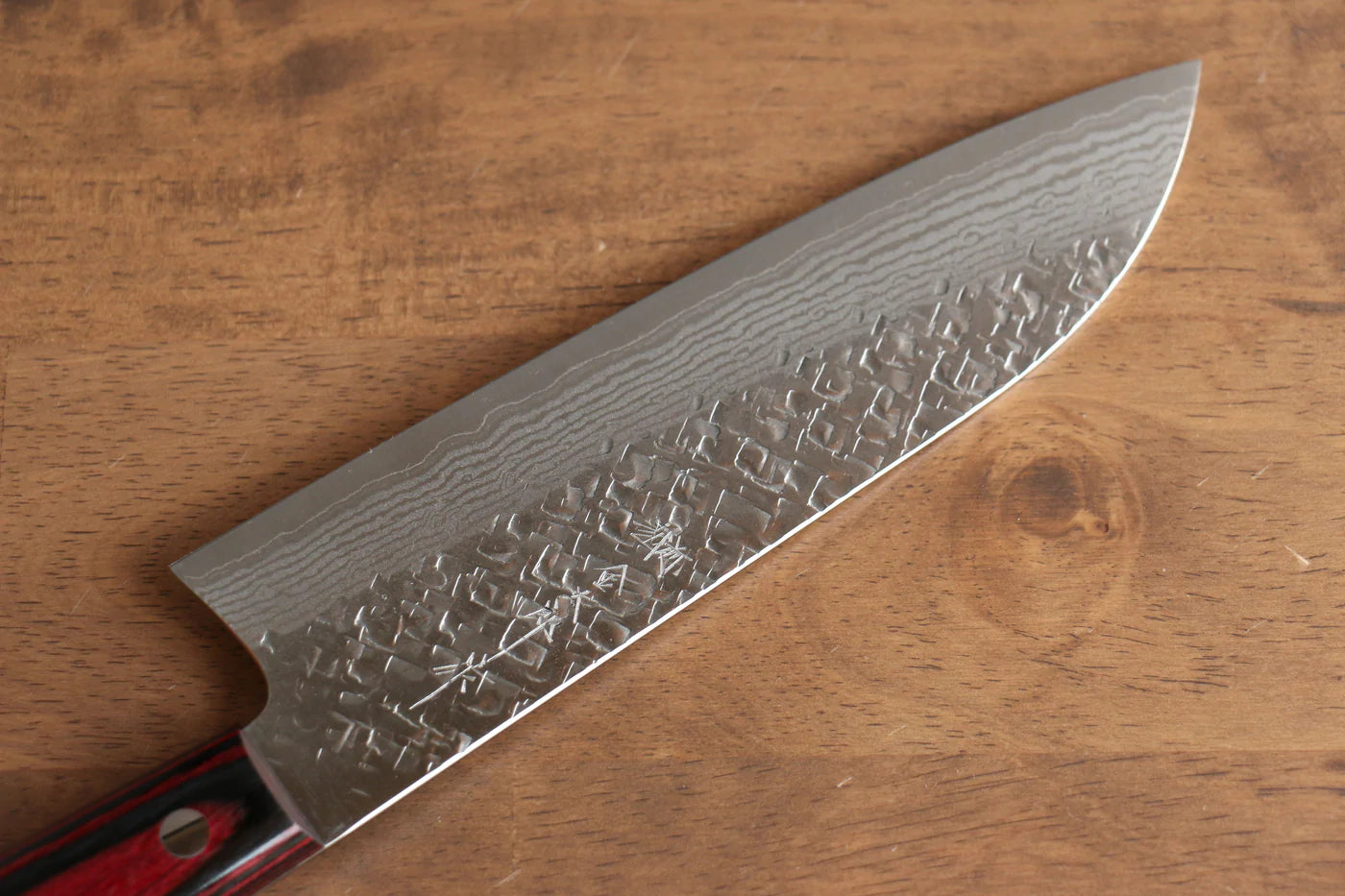 Thương hiệu Yoshimi Kato VG10 Rèn thủ công (hình tròn) Dao đa năng Santoku dao Nhật 170mm gỗ ép đỏChuôi dao