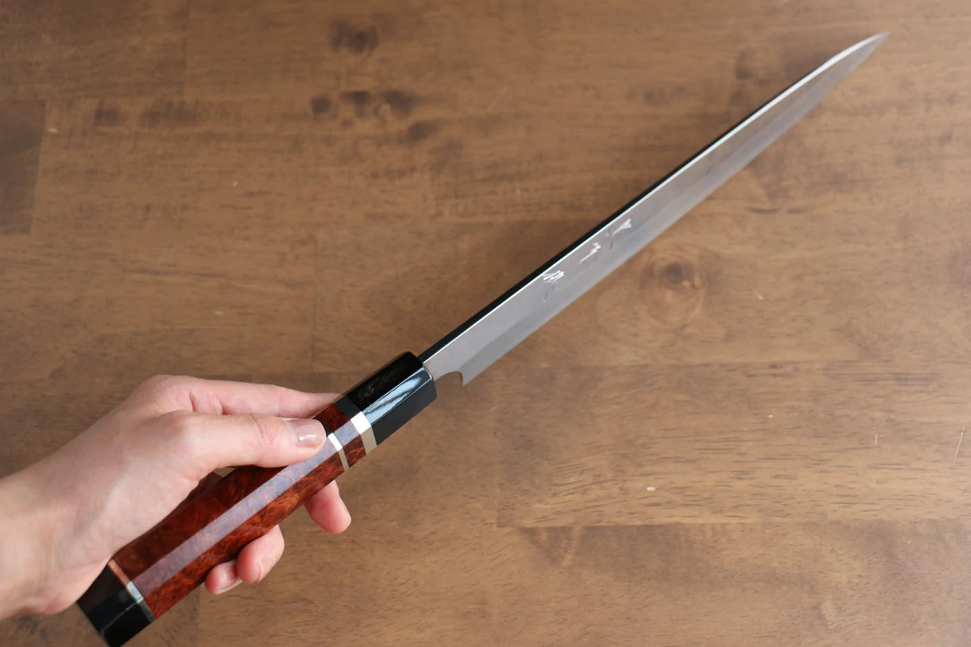 Thương hiệu Yu Kurosaki Thép xanh No.2 Tráng gương  Dao thái cá shashimi chuyên dụng Yanagiba dao Nhật 270mm chuôi chuôi  dao gỗ cây Karin