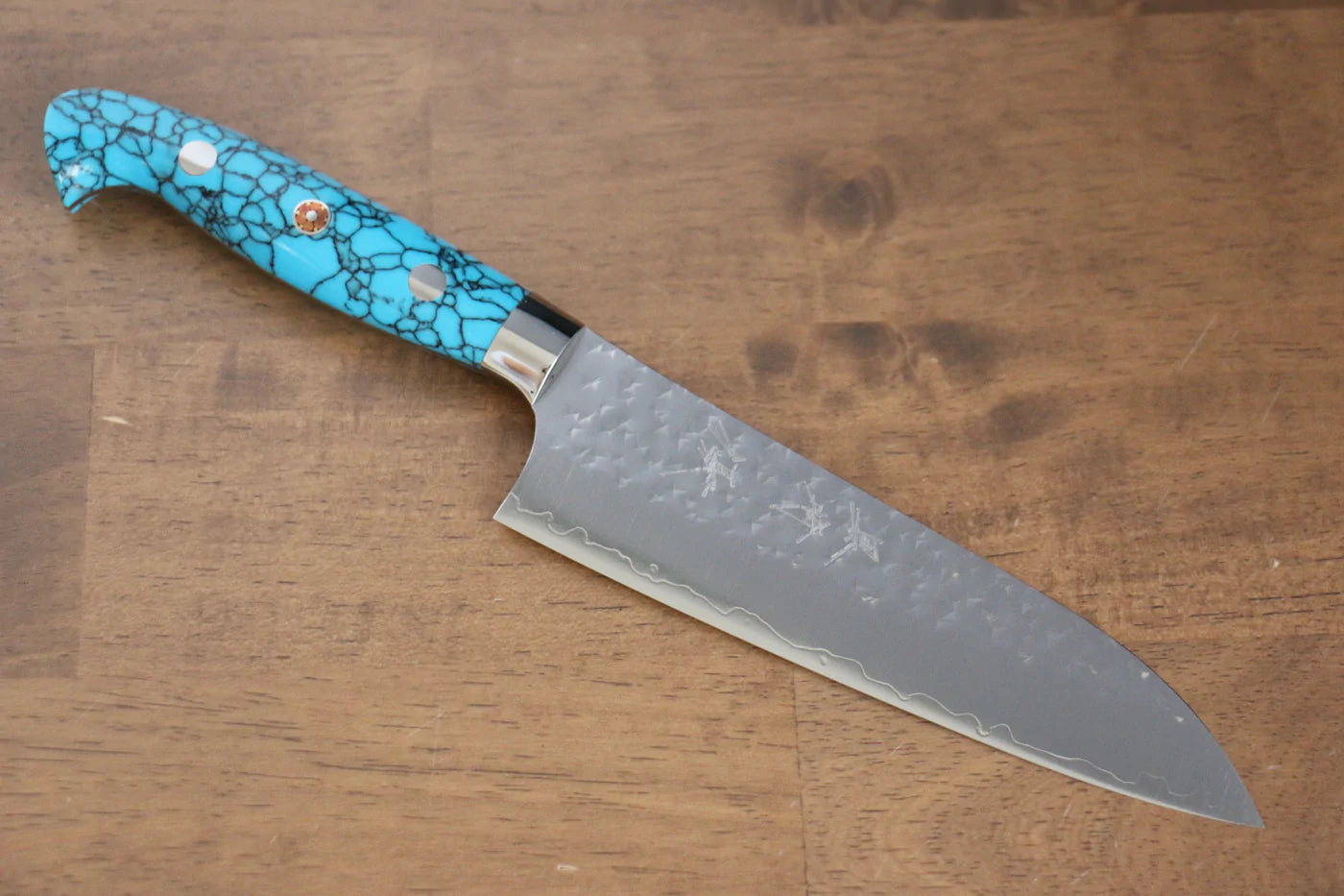 Marke Yu Kurosaki Light Senko R2/SG2 Handgeschmiedetes Santoku-Mehrzweckmesser, 150 mm japanischer Türkisstein