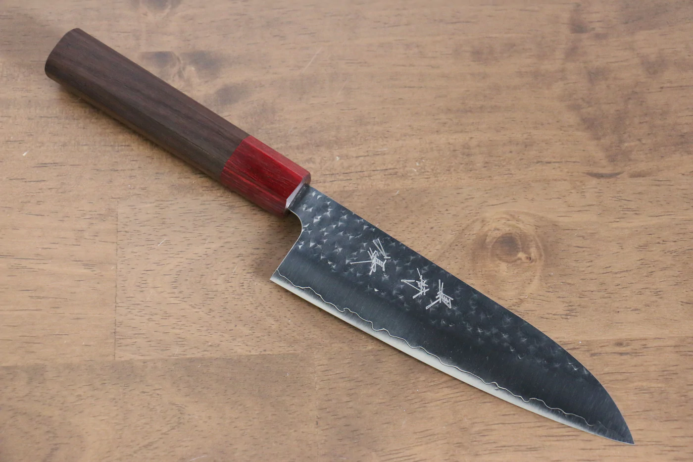 Thương hiệu Yu Kurosaki Ánh Sáng Senko R2/SG2 Rèn thủ công Dao đa năng Santoku loại nhỏ dao Nhật 150mm chuôi chuôi  dao gỗ Đàn Hương ( đính vòng chuôi chuôi  dao gỗ ép đỏ)