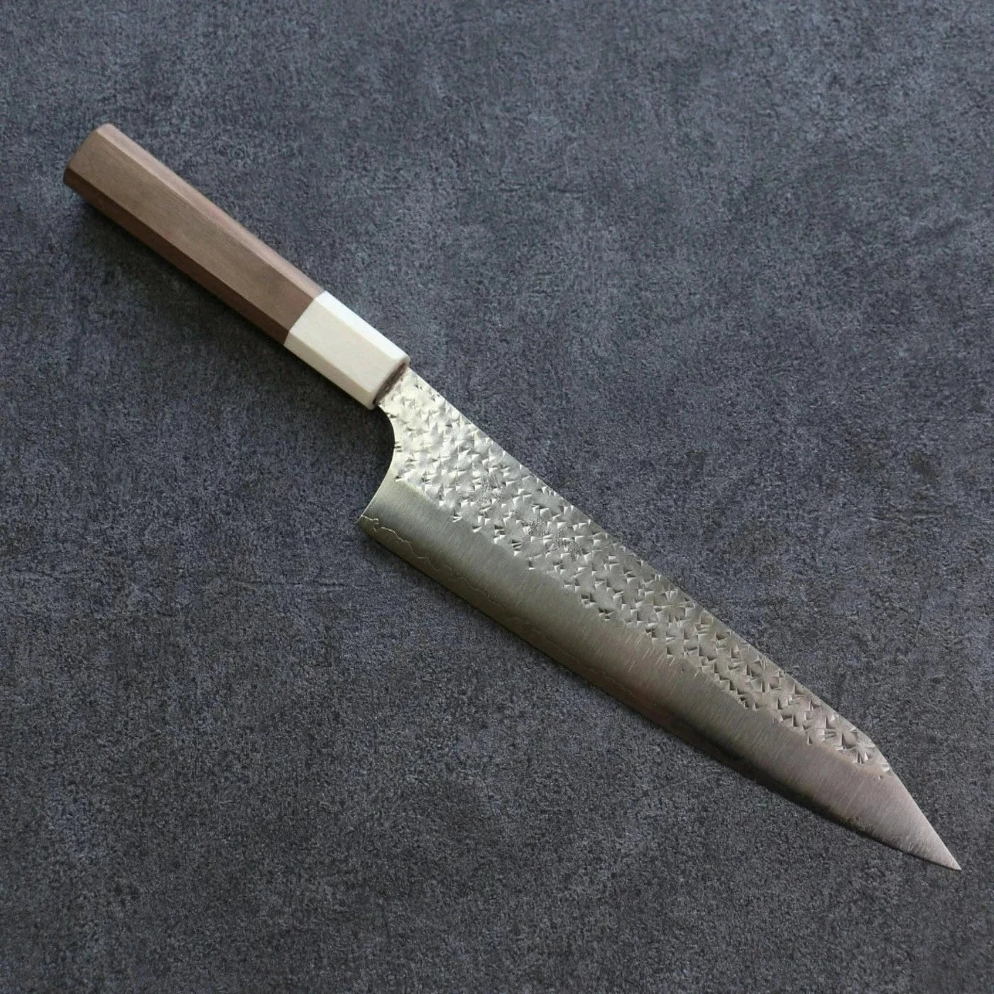 Yu Kurosaki Marke Senko Ei Serie R2/SG2 Stahl Japanisches Gyuto geschmiedetes Messer Walnussgriff 210 mm