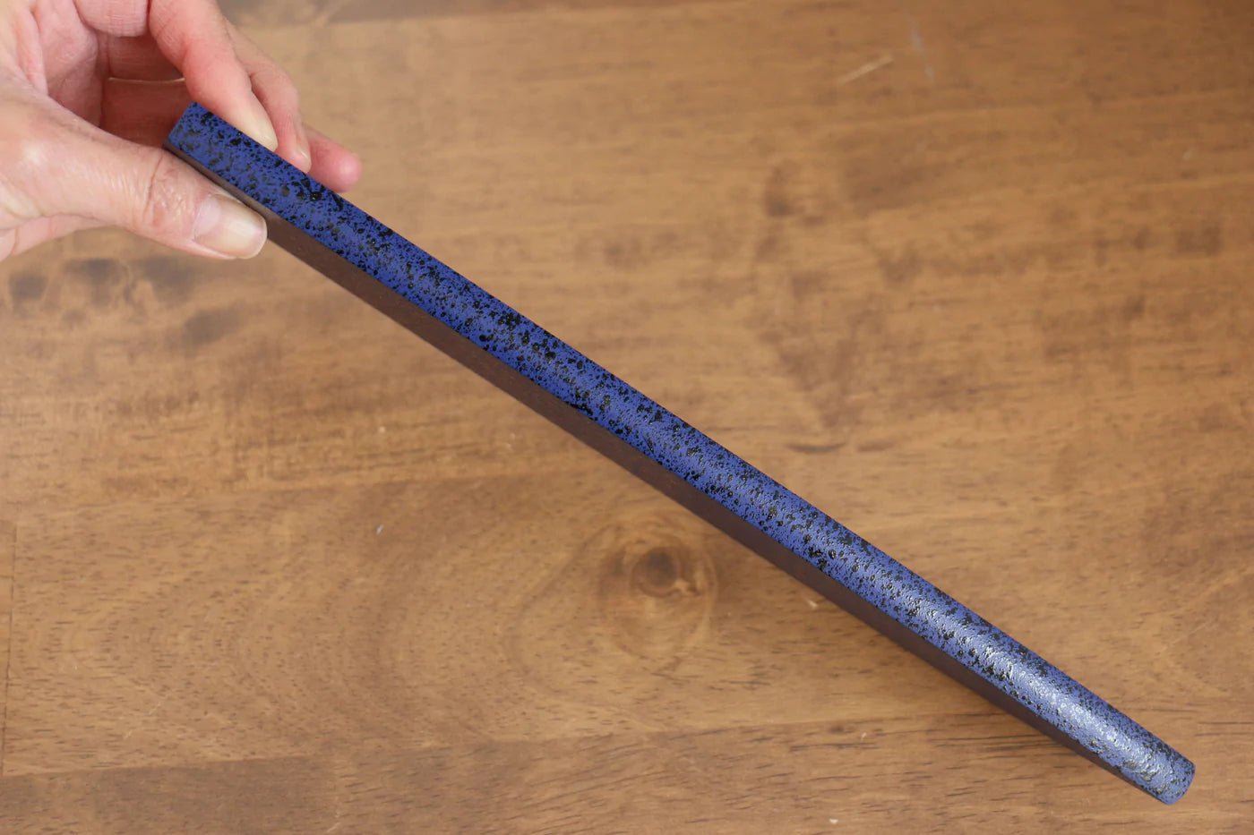 Bao dao gỗ ép xanh Dao đa năng Gyuto Chốt gỗ ép 210mm Kaneko - DAO NHẬT CAO CẤP CHÍNH HÃNG ANNIVERSARY WORLD