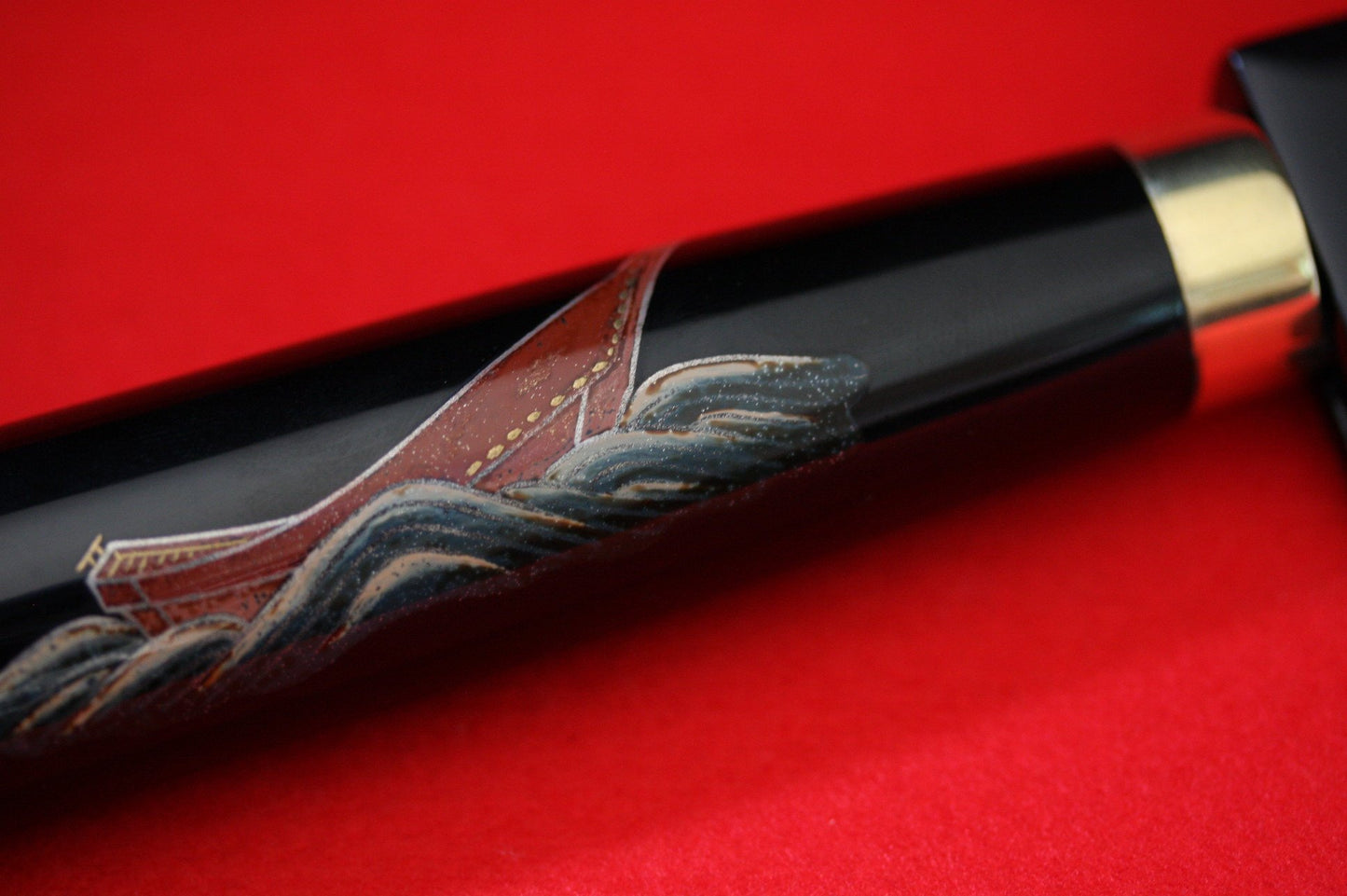 Takeshi Saji Knife VG10 Yanagiba 240mm with Makie Art - Mt.Fuji & Ships - Japanny - Best Japanese Knife