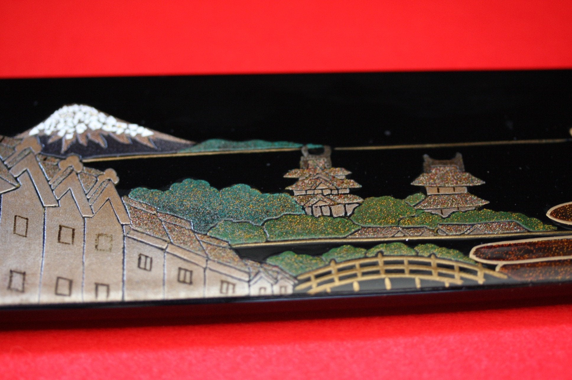 Takeshi Saji Colored Damascus Japanese Gyuto Chef Knife with Maki-e Art Two Japanese Castles 300mm - Japanny - Best Japanese Knife